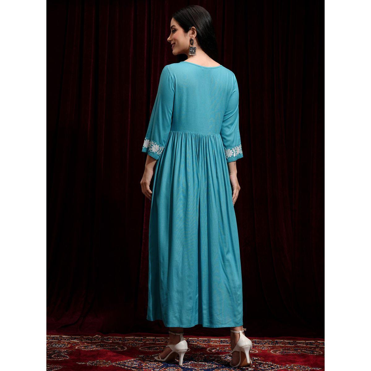 فستان ميدي بتفاصيل مُطرّزة وياقة دائرية-women-clothing-ethnicwear-dresses-image-3