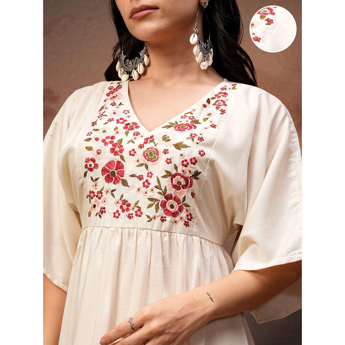 فستان طويل بحافة واسعة وتفاصيل مُطرّزة-women-clothing-ethnicwear-dresses-image-5