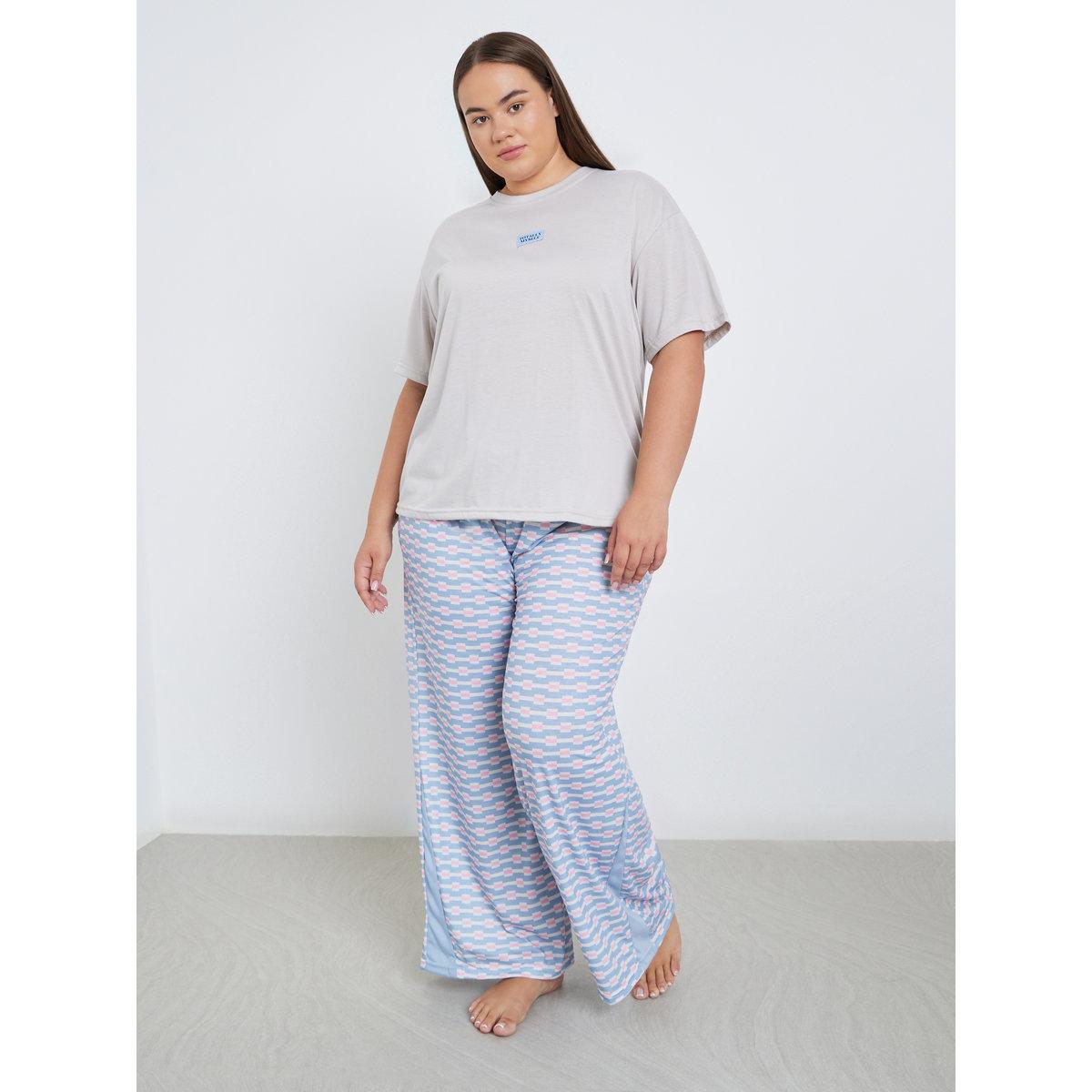 طقم من بنطال بيجاما وتيشيرت بمقاس كبير-women-clothing-plussize-nightwear-nightwearsets-image-2