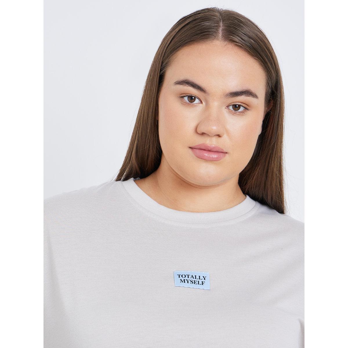 طقم من بنطال بيجاما وتيشيرت بمقاس كبير-women-clothing-plussize-nightwear-nightwearsets-image-4