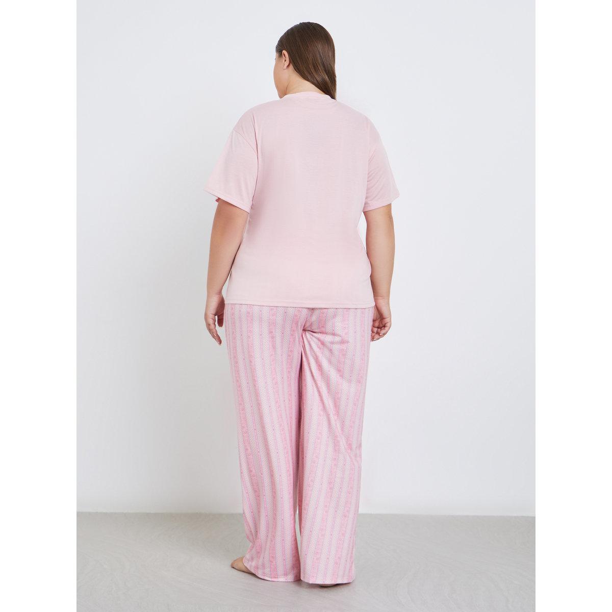 Styli Plus Drop Shoulder Pocket T-Shirt and Floral Stripe Pyjama Set-women-clothing-nightwear-pyjamas-longsets-image-6