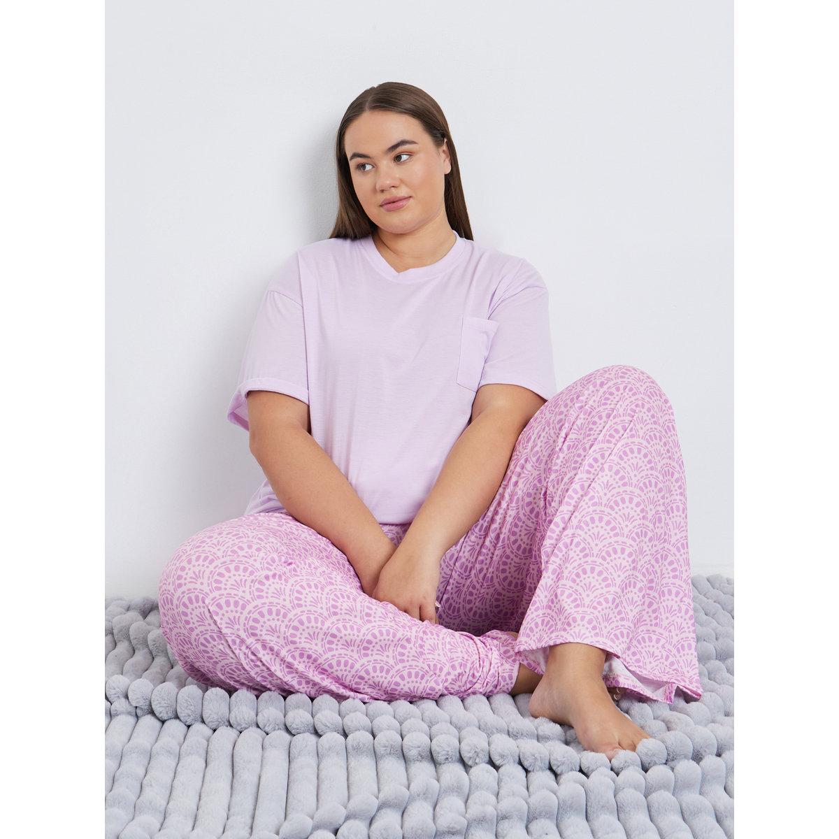 Styli Plus Drop Shoulder Pocket T-Shirt and Wavey Geo Pyjama Set-women-clothing-nightwear-pyjamas-longsets-image-1