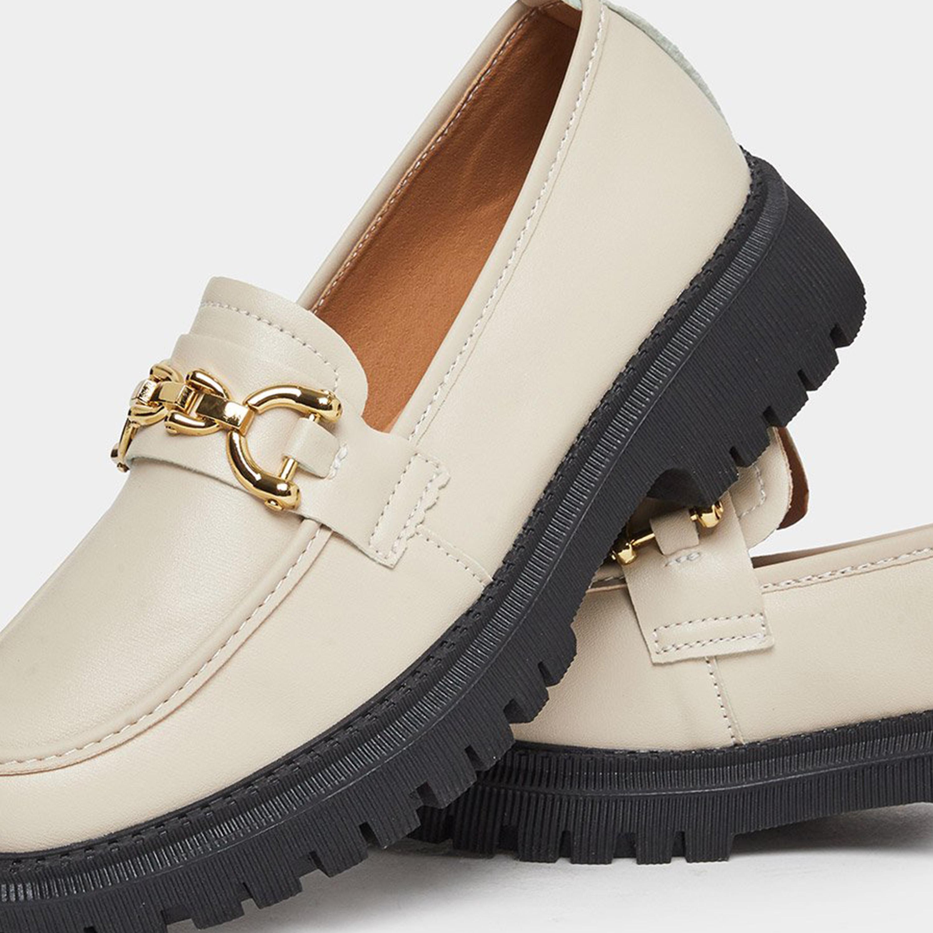 ستايلي - حذاء لوفر بيج سميك مع لمسات معدنية-women-shoes-flats-loafers-image-4