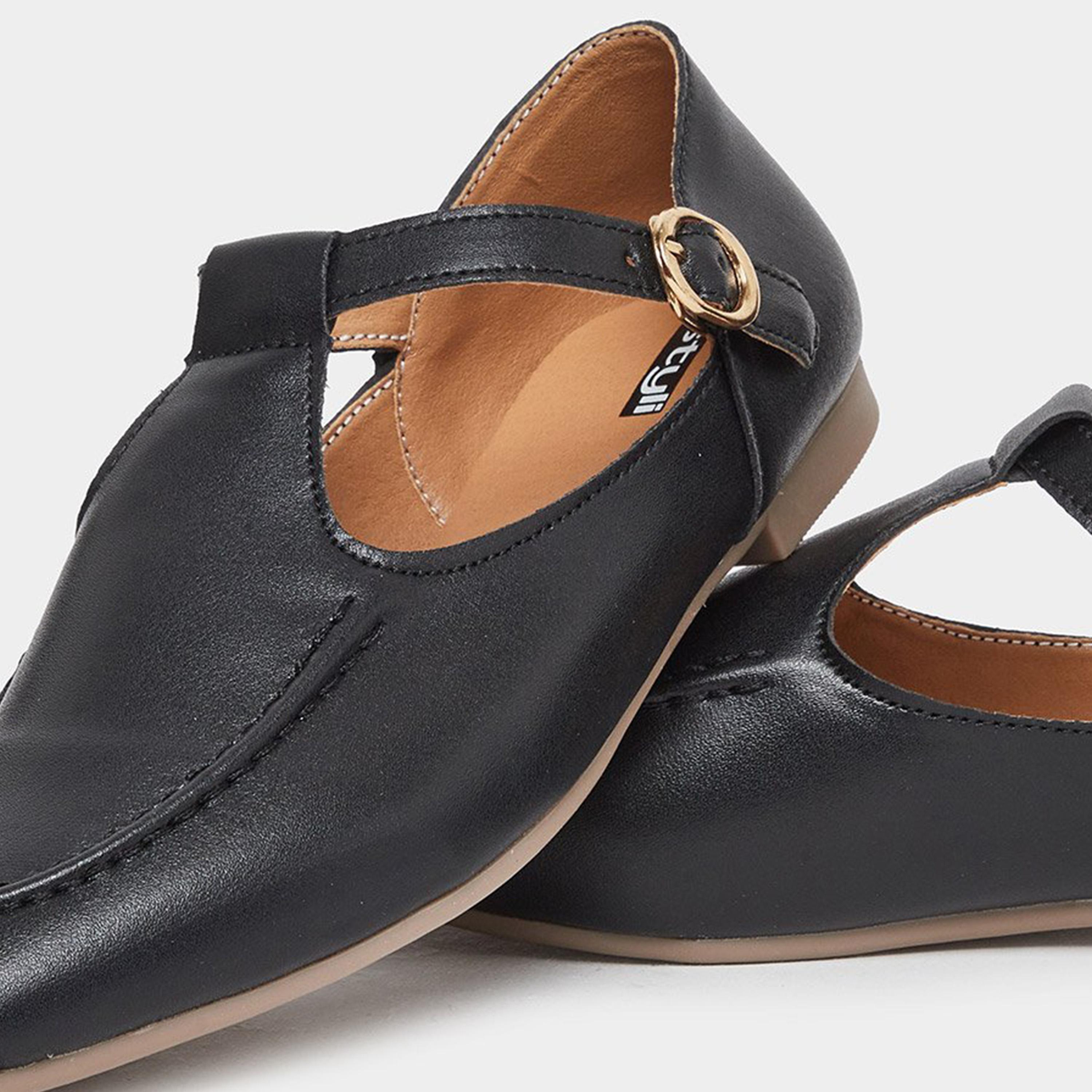 ستايلي - حذاء ماري جين أسود بمقدمة مدببة-women-shoes-ballerinas-image-4