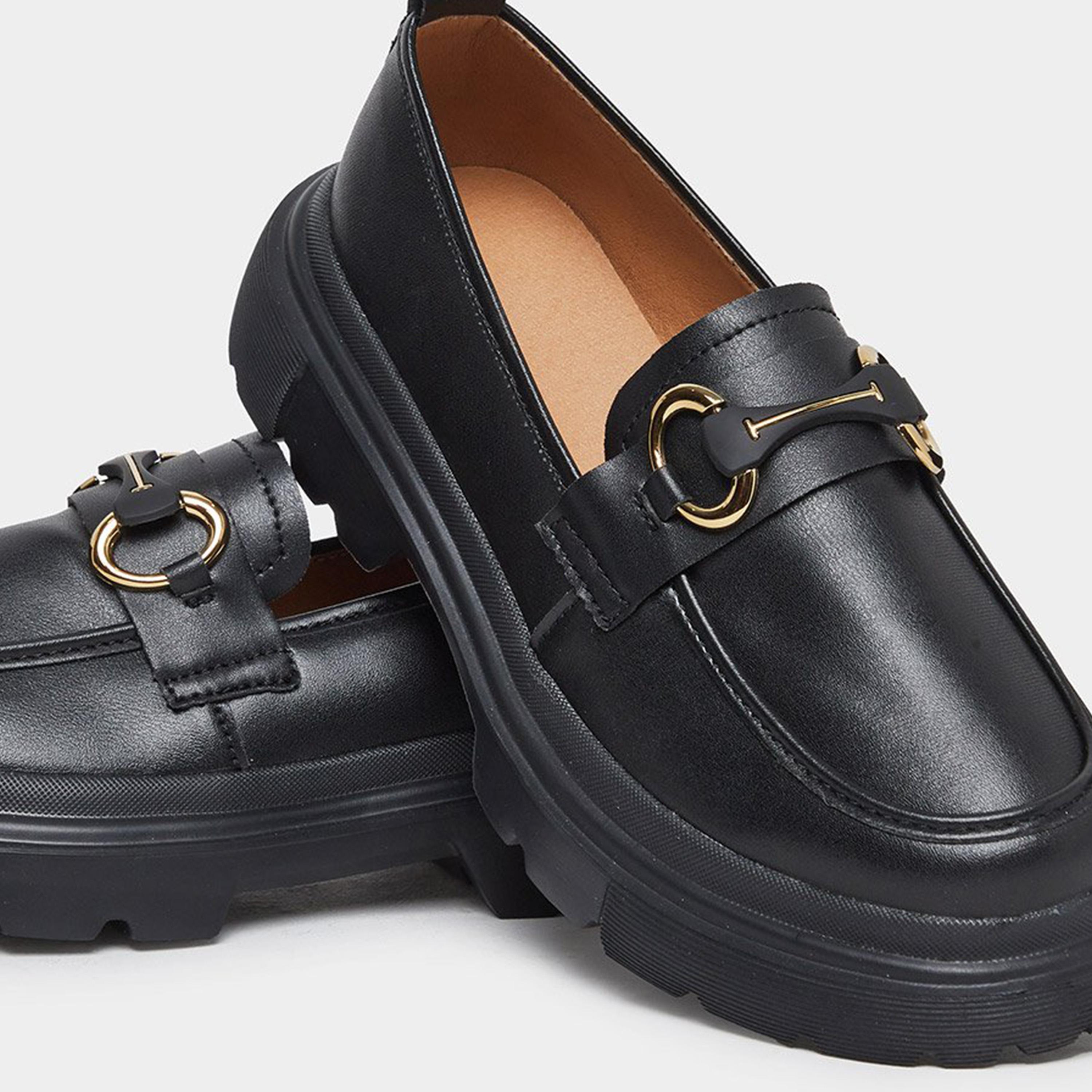 Styli Women Black Chunky Sole Loafers with Metal Accent-women-shoes-flats-loafers-image-4