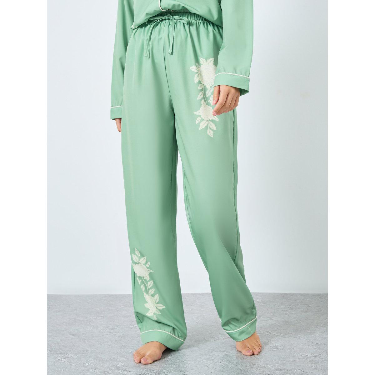 طقم من بنطال بيجاما وبلوزة بطبعة زهور-women-clothing-nightwear-pyjamas-longsets-image-5