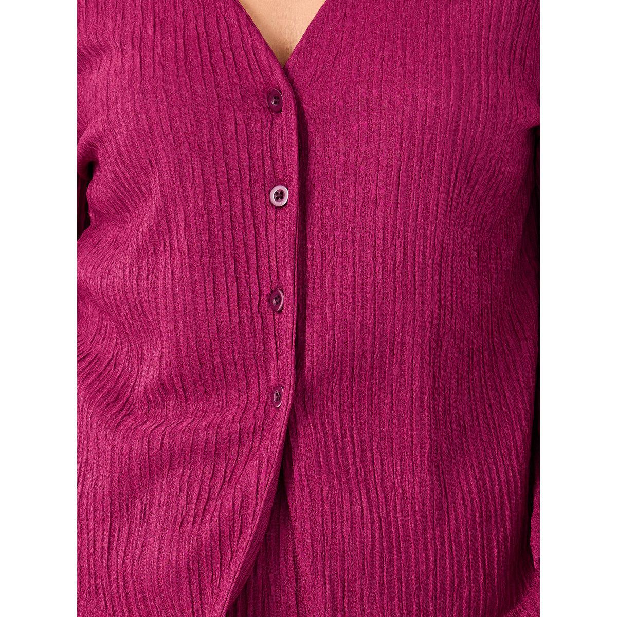 طقم من بنطال بيجاما وبلوزة بتفاصيل بارزة الملمس-women-clothing-nightwear-pyjamas-longsets-image-3