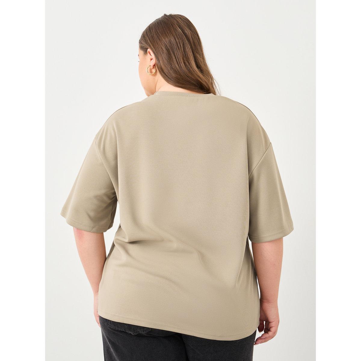 Styli Plus Size Round Neck Oversized T-Shirt-women-clothing-tshirts-image-4
