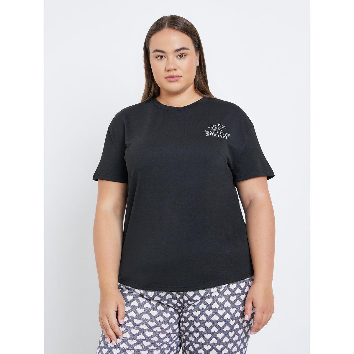 Styli Plus Drop Shoulder Slogan T-Shirt and Heart Cuffed Pyjama Set-women-clothing-nightwear-pyjamas-longsets-image-2