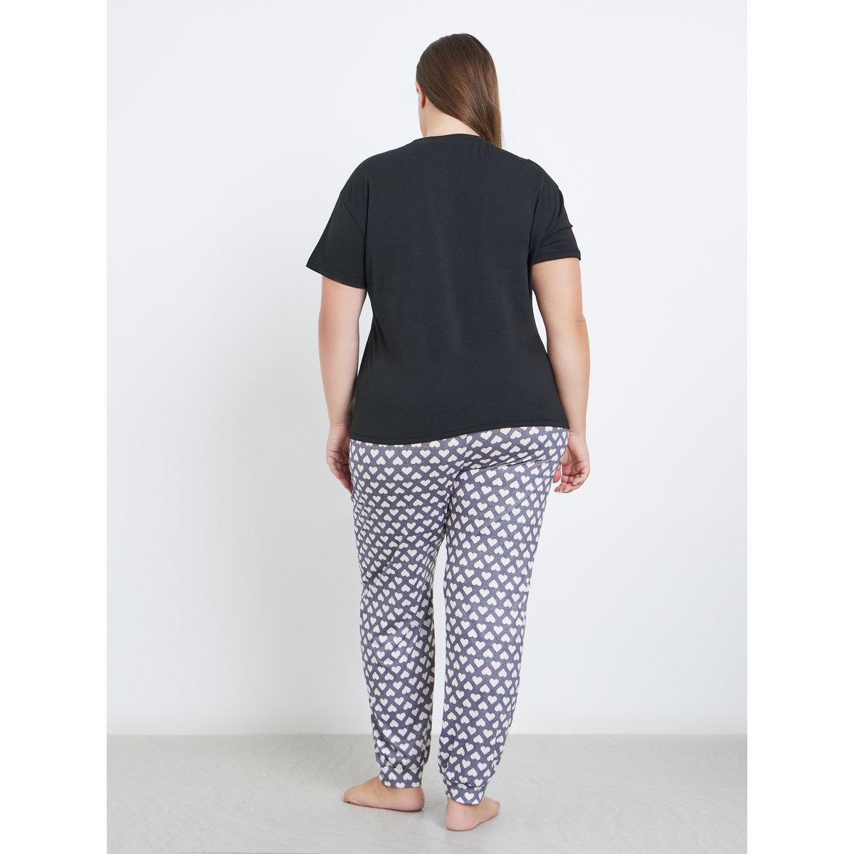 Styli Plus Drop Shoulder Slogan T-Shirt and Heart Cuffed Pyjama Set-women-clothing-nightwear-pyjamas-longsets-image-6