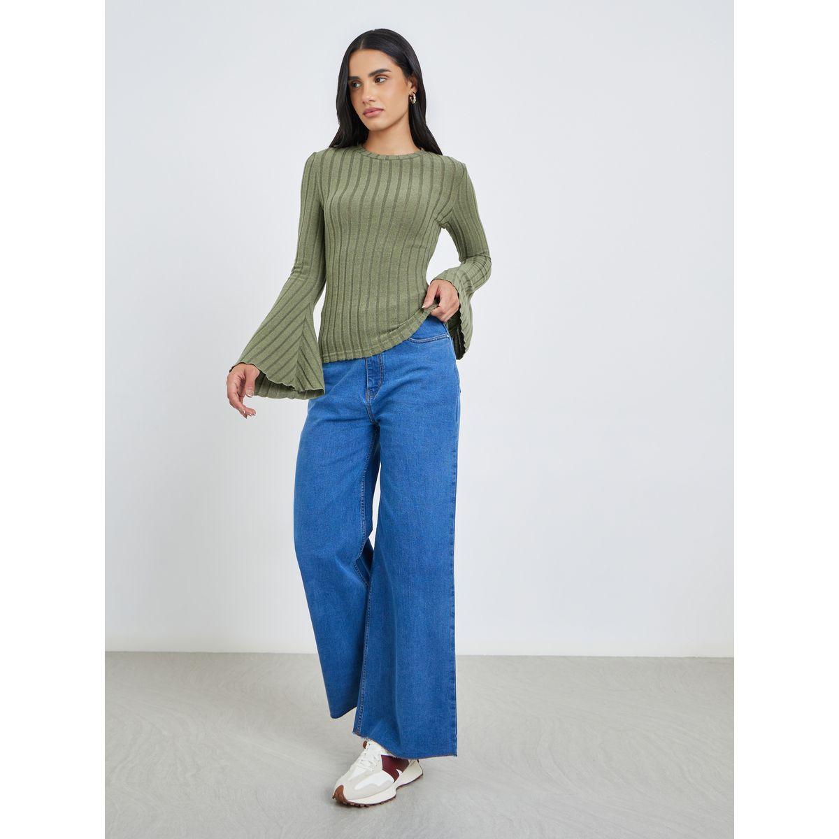 بلوزة محبوكة بتفاصيل بارزة الملمس-women-clothing-tshirts-image-2
