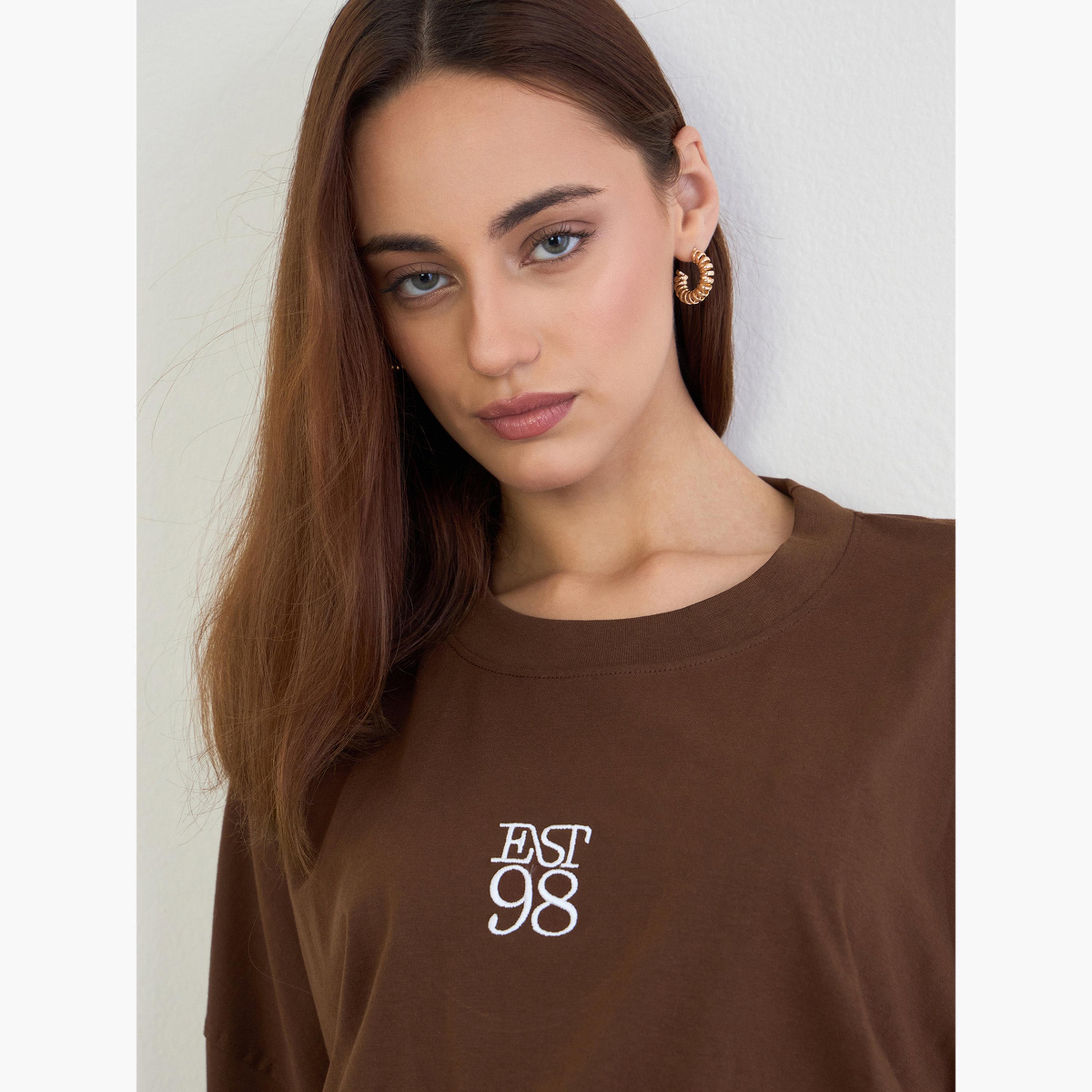 ستايلي - تي شيرت حجم كبير برقبة دائرية-women-clothing-tshirts-image-3
