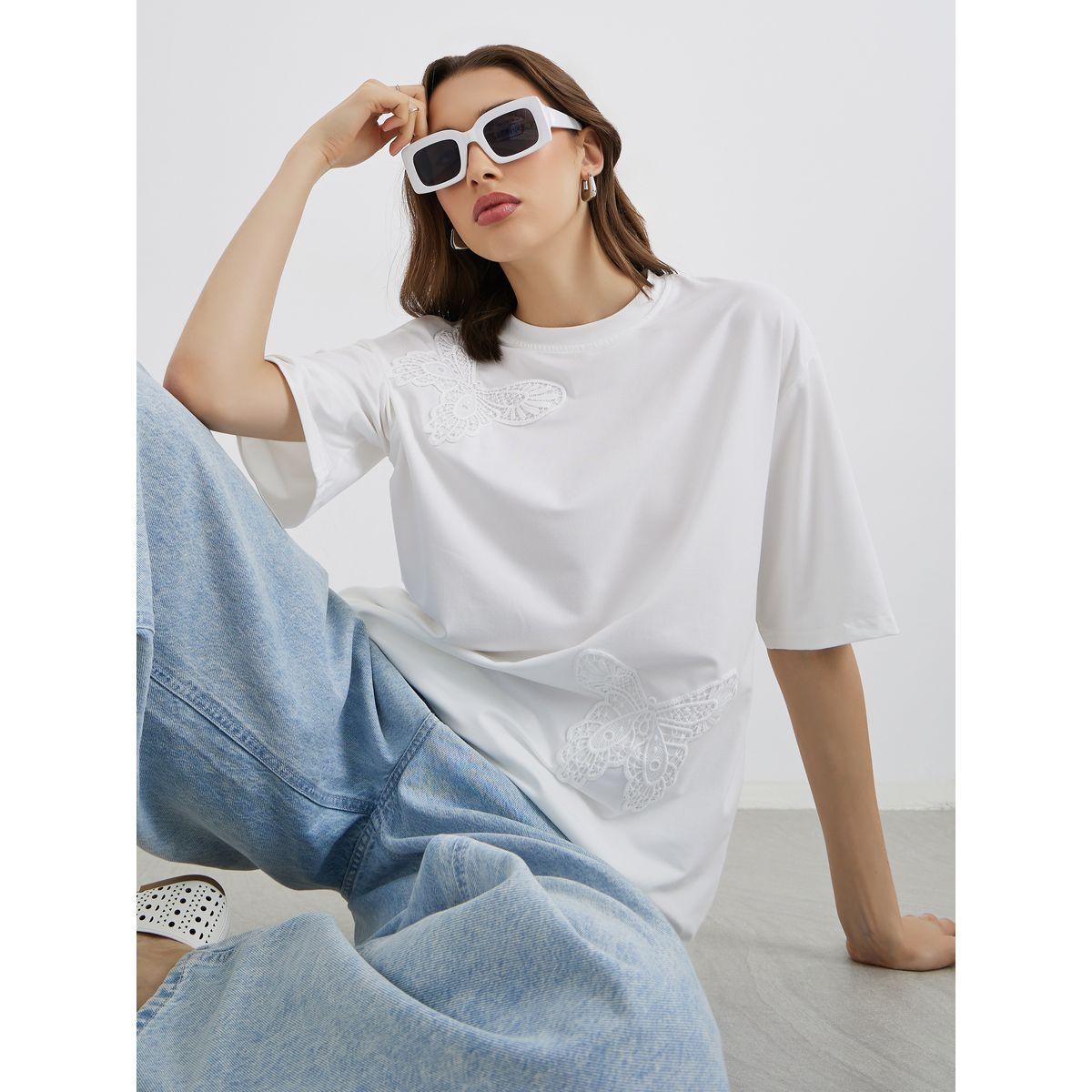 Styli Lace Detail Short Sleeve Oversized T-Shirt-women-clothing-tshirts-image-1