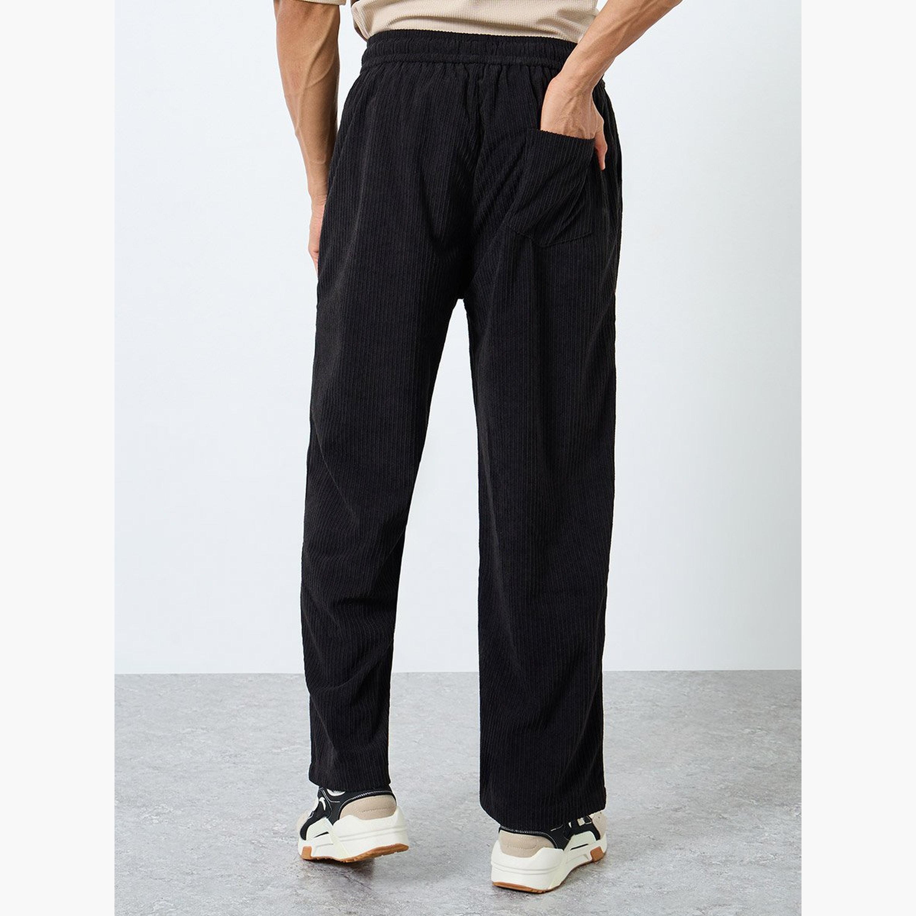 ستايلي - بنطال للرجال من قماش مخملي مستقيم-men-clothing-bottoms-joggers-image-4