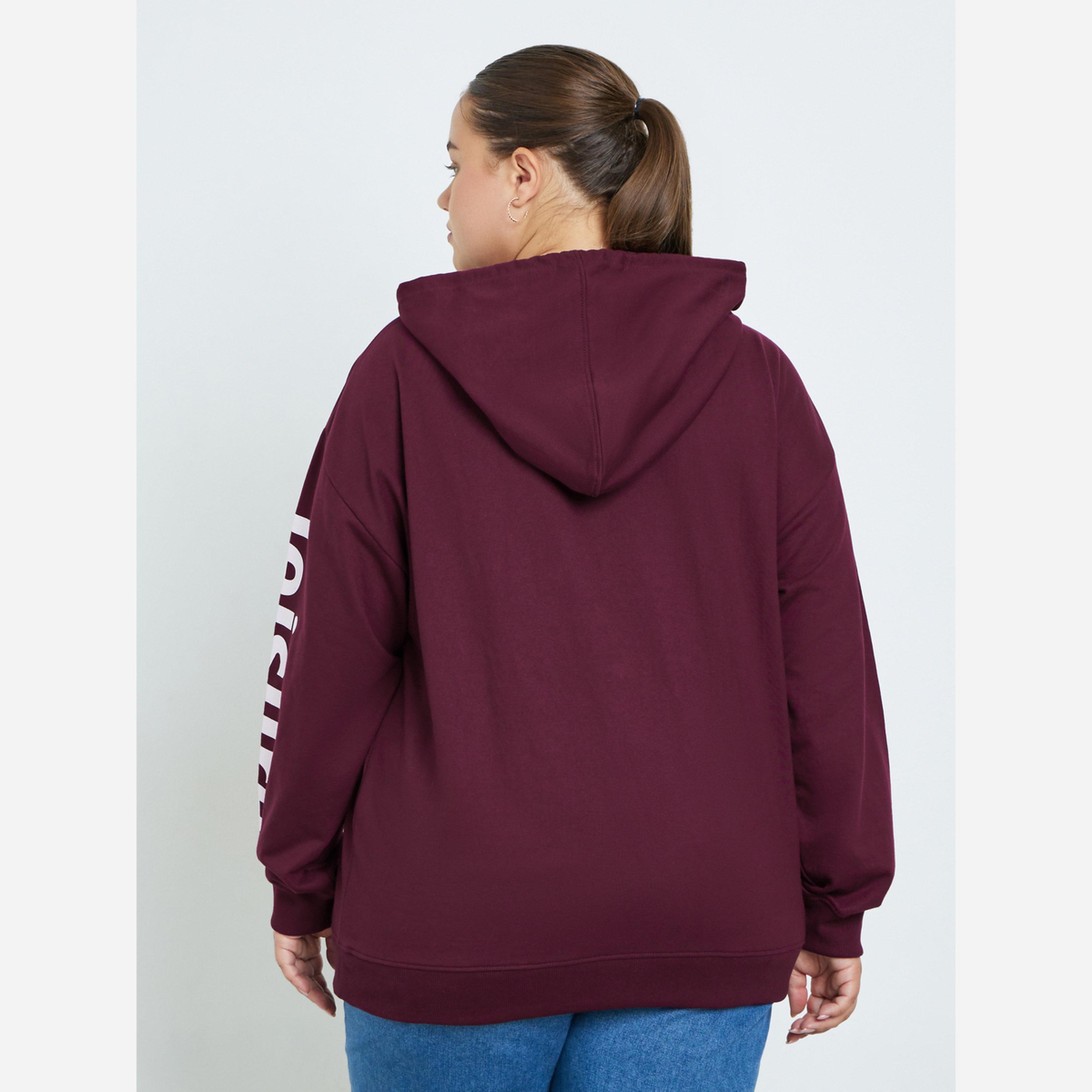 Styli Plus Size Regular Fit Longline Slogan Hoodie-women-winterwear-hoodiesandsweatshirts-hoodies-image-4