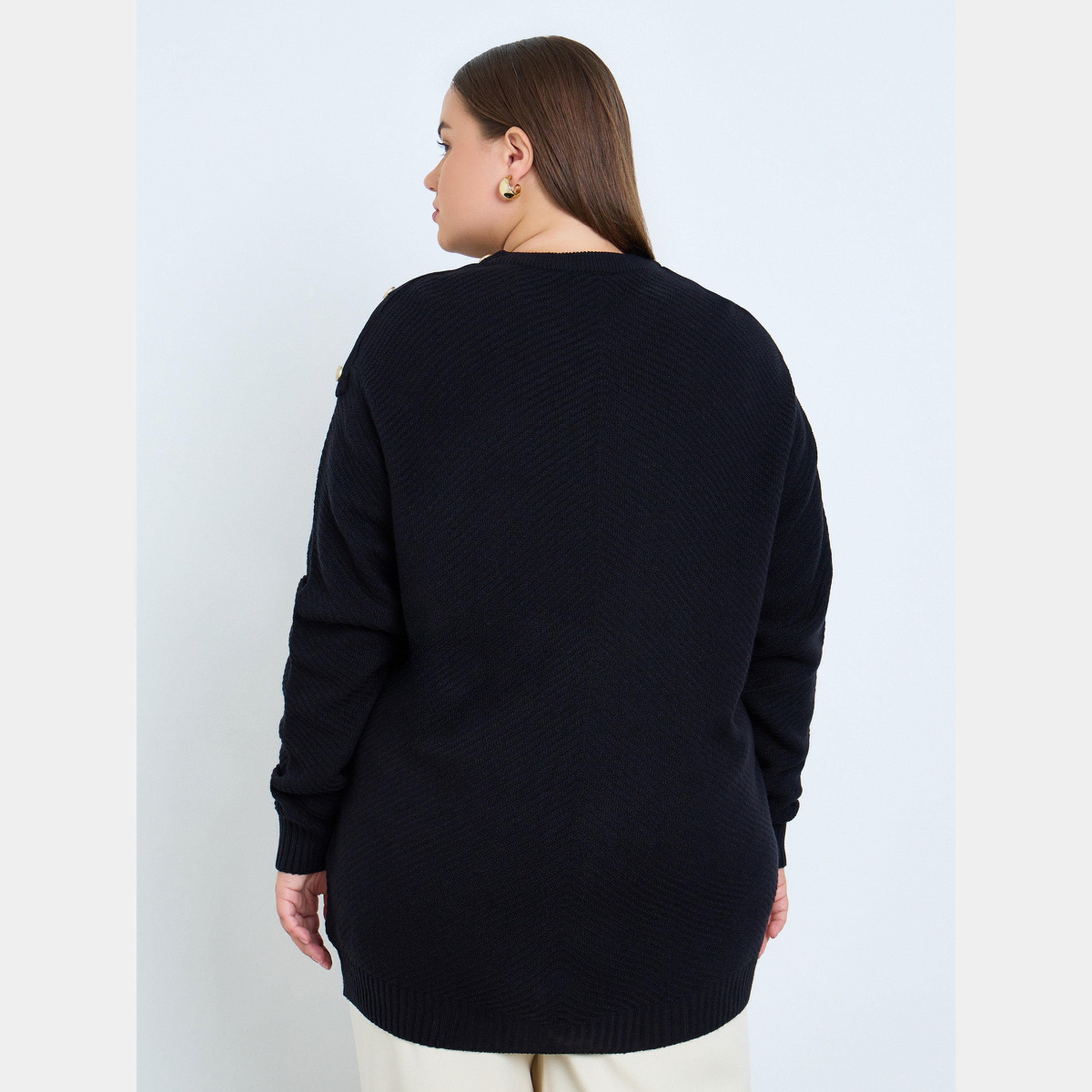 ستايلي - سترة نسائية طويلة الأكمام بياقة دائرية وتفاصيل أزرار محبوكة ومقاس واسع-women-clothing-cardigansandjumpers-jumpers-image-4