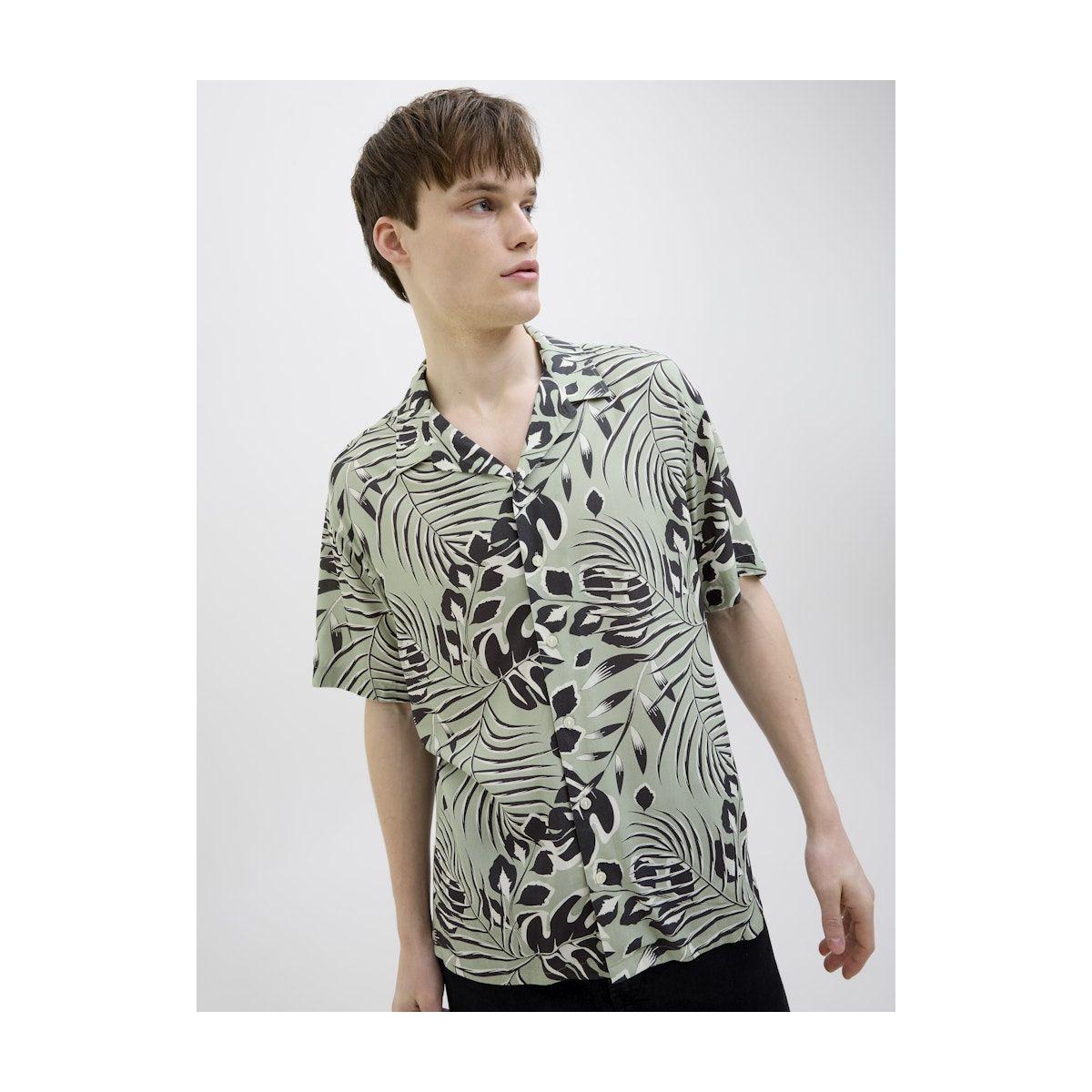 REBEL Printed Resort Collar Short Sleeve Shirt-men-clothing-shirts-image-1