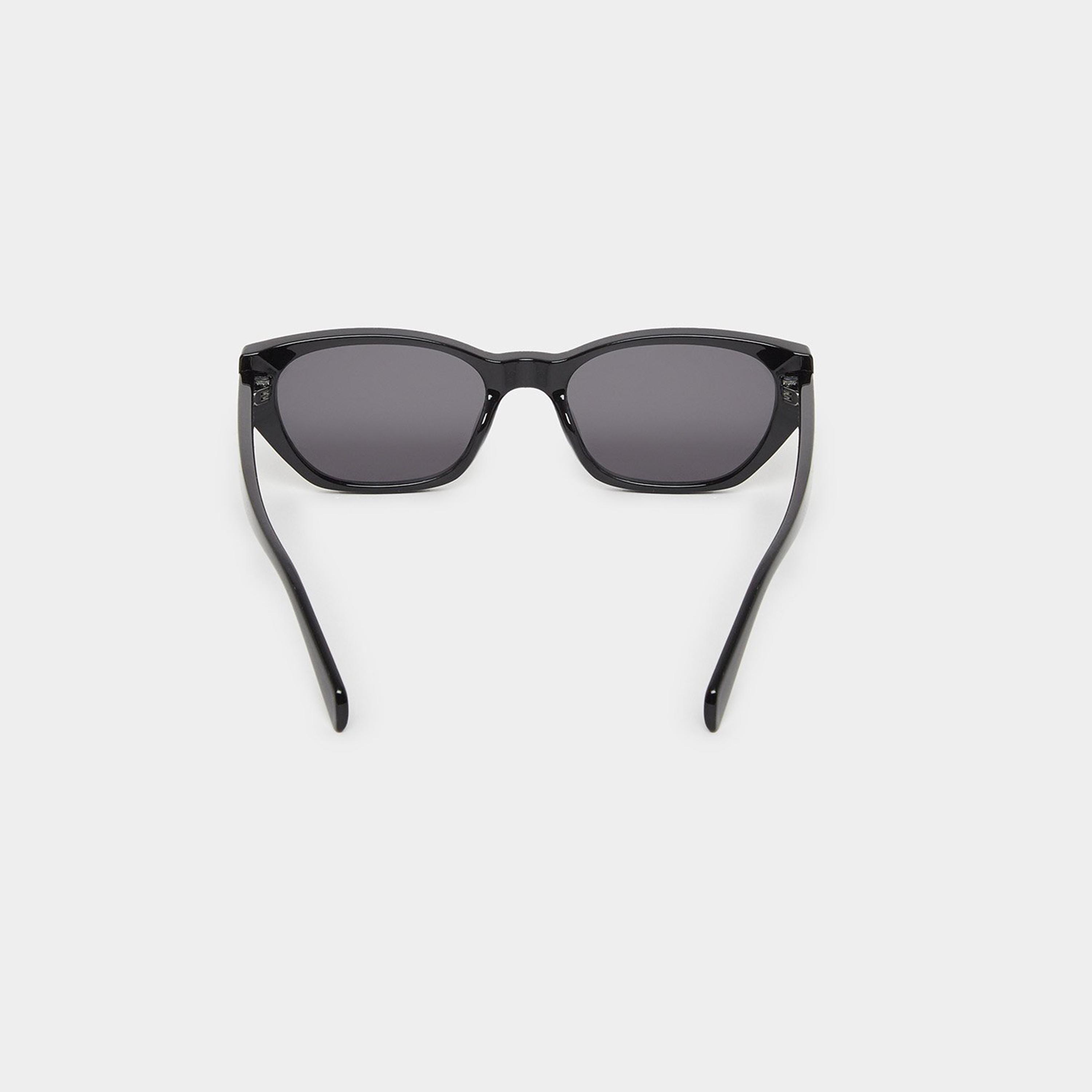 ستايلي - نظارة شمسية بتصميم عين القطة بلمسة معدنية-women-sunglasses-image-5