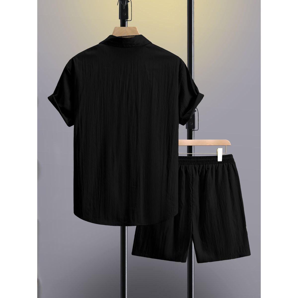 طقم منسق من شورت وقميص سادة بتفاصيل جيب-men-clothing-coordsets-image-2