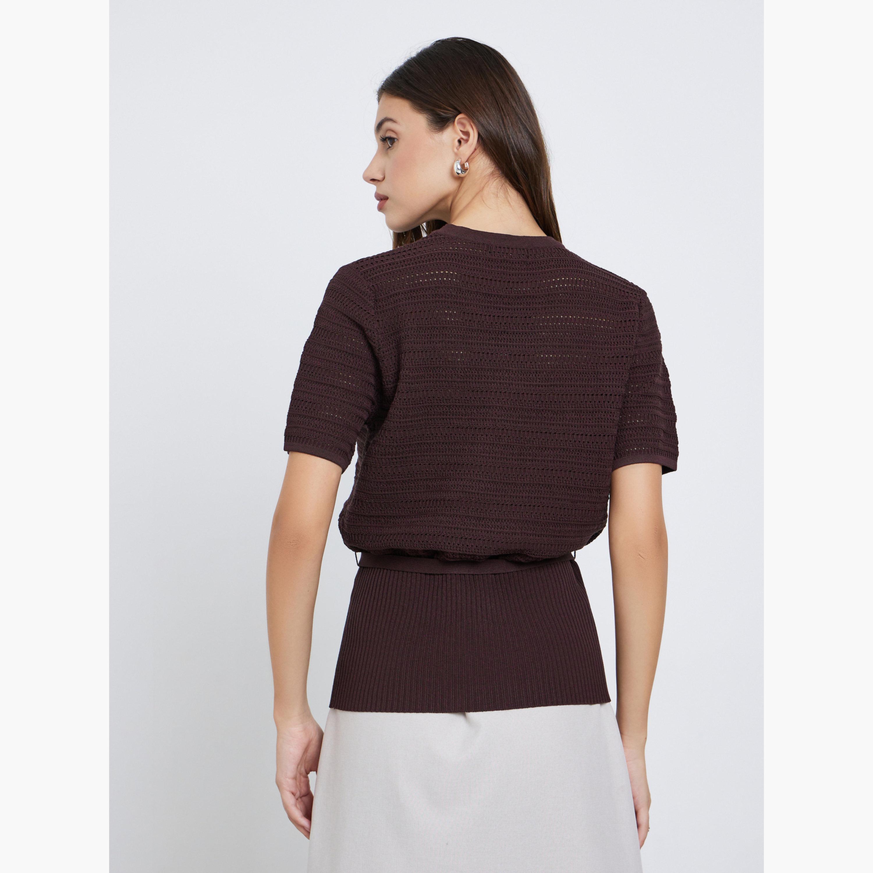 ستايلي - بلوزة بنية محبوكة مع حزام-women-clothing-tshirts-image-5