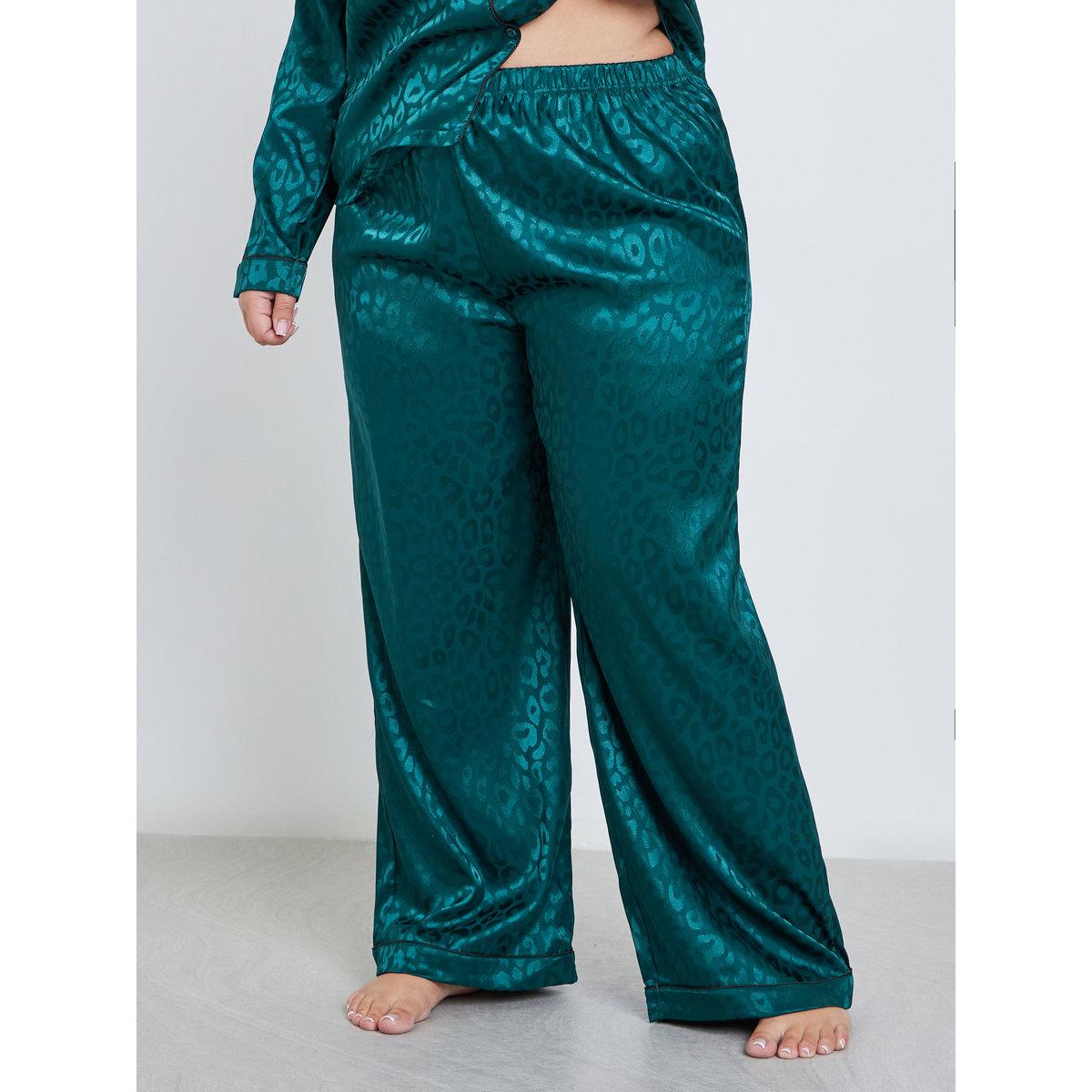 Styli Plus Satin Jacquard Shirt and Pyjama Set-women-clothing-nightwear-pyjamas-longsets-image-5