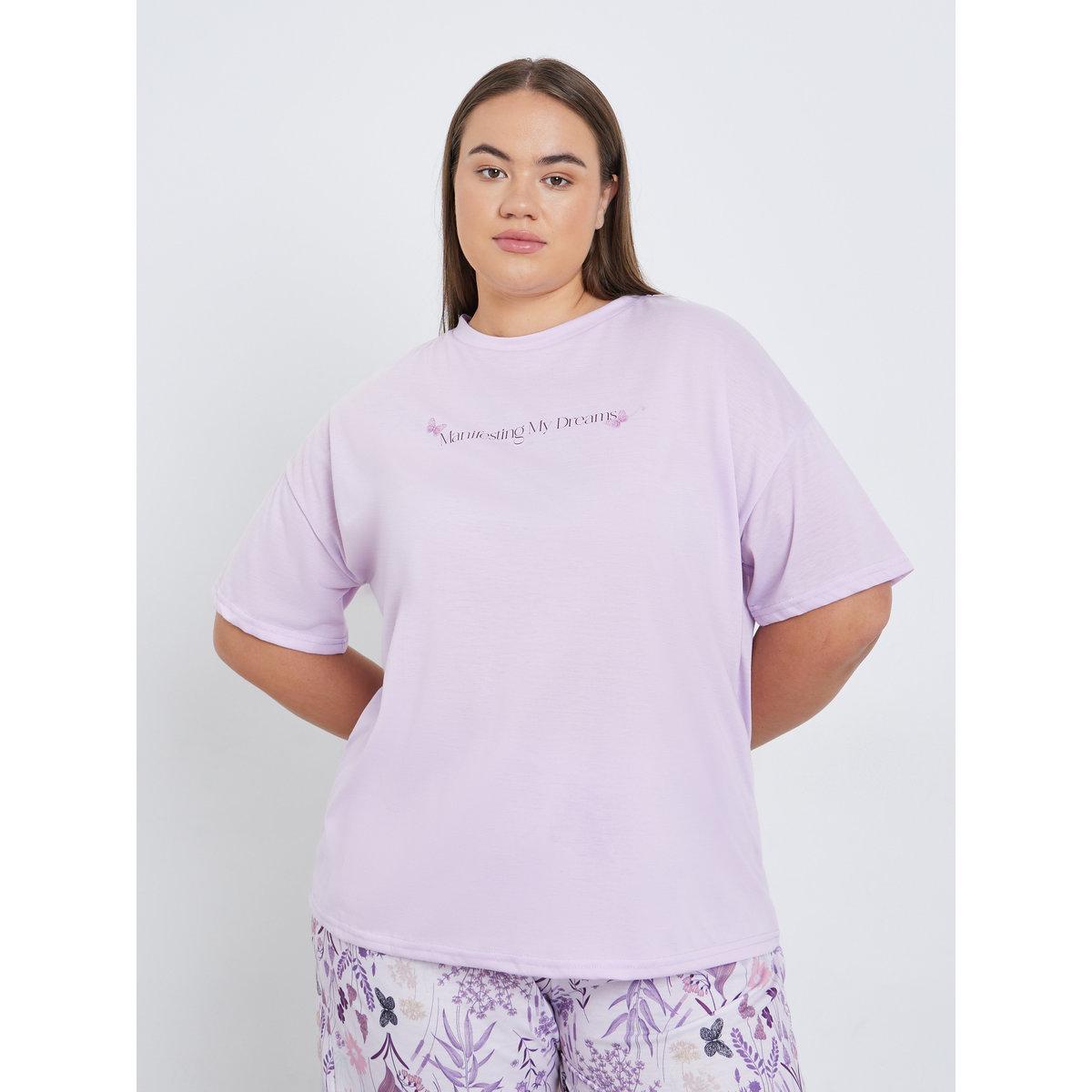 Styli Plus Manifesting Slogan Drop Shoulder T-Shirt and Pyjama Set-women-clothing-nightwear-pyjamas-longsets-image-3