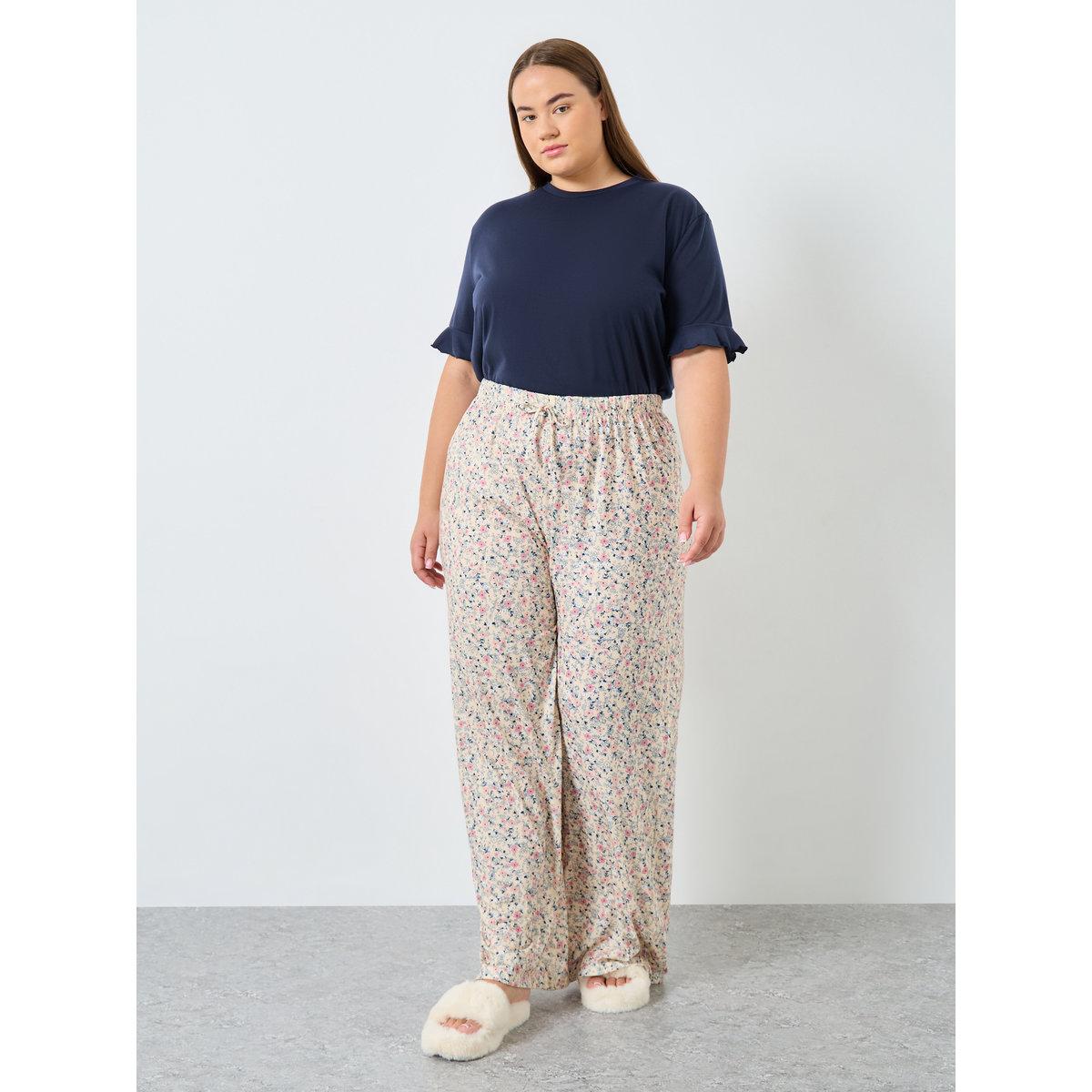 Styli Plus Size Women Floral Print Top and Pyjama Set-women-clothing-nightwear-pyjamas-longsets-image-2