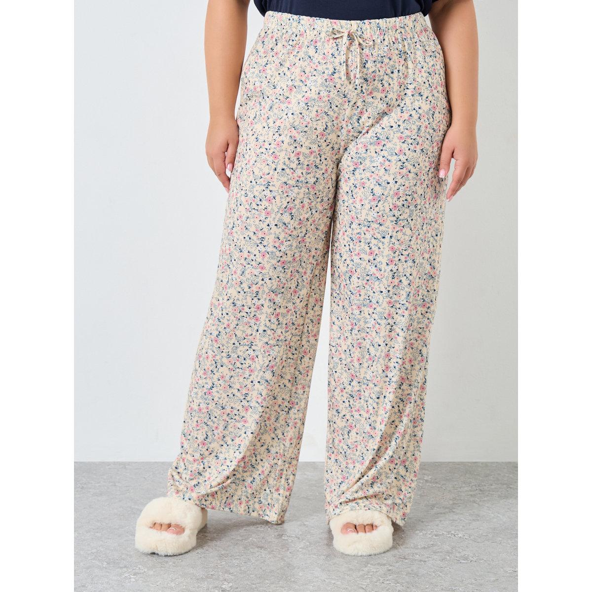 Styli Plus Size Women Floral Print Top and Pyjama Set-women-clothing-nightwear-pyjamas-longsets-image-6
