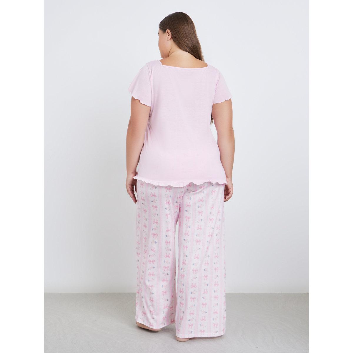 Styli Plus Square Neck Lettuce Hem Top and Bow Print Pyjama Set-women-clothing-plussize-nightwear-nightwearsets-image-6