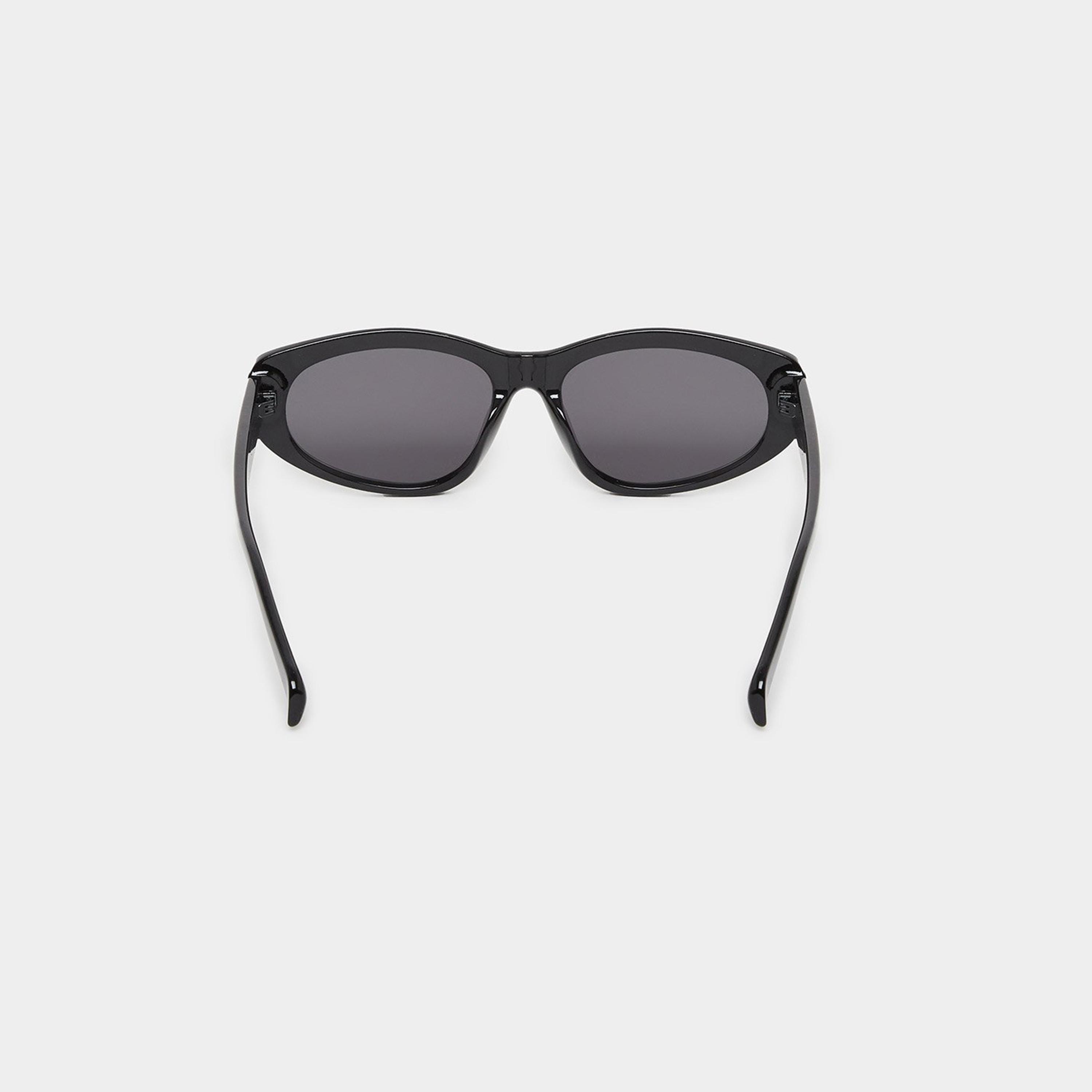 ستايلي - نظارة شمسية مستطيلة سوداء-women-sunglasses-image-5