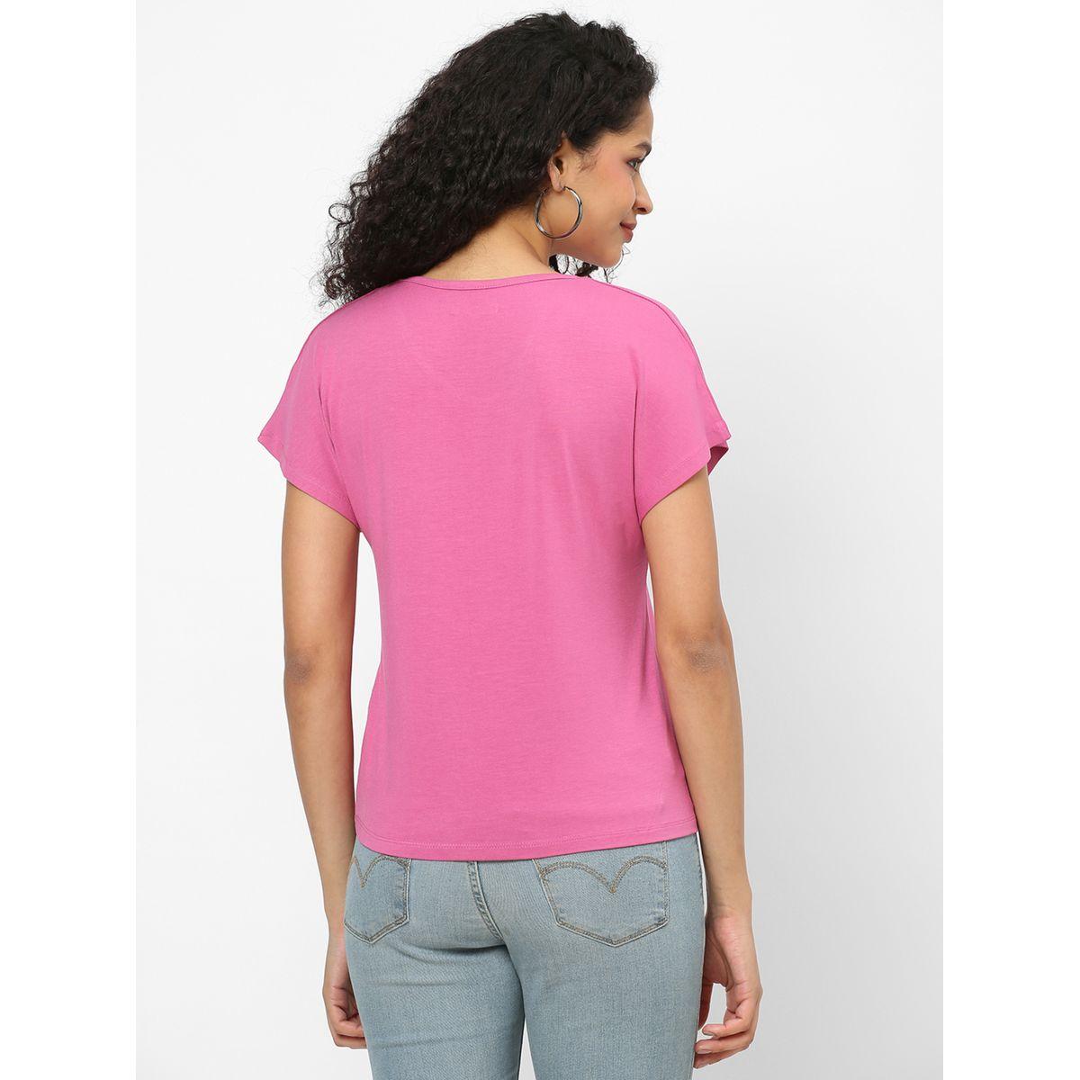 تيشيرت مزين بتفاصيل فراشة مُنمقة-women-clothing-tshirts-image-5