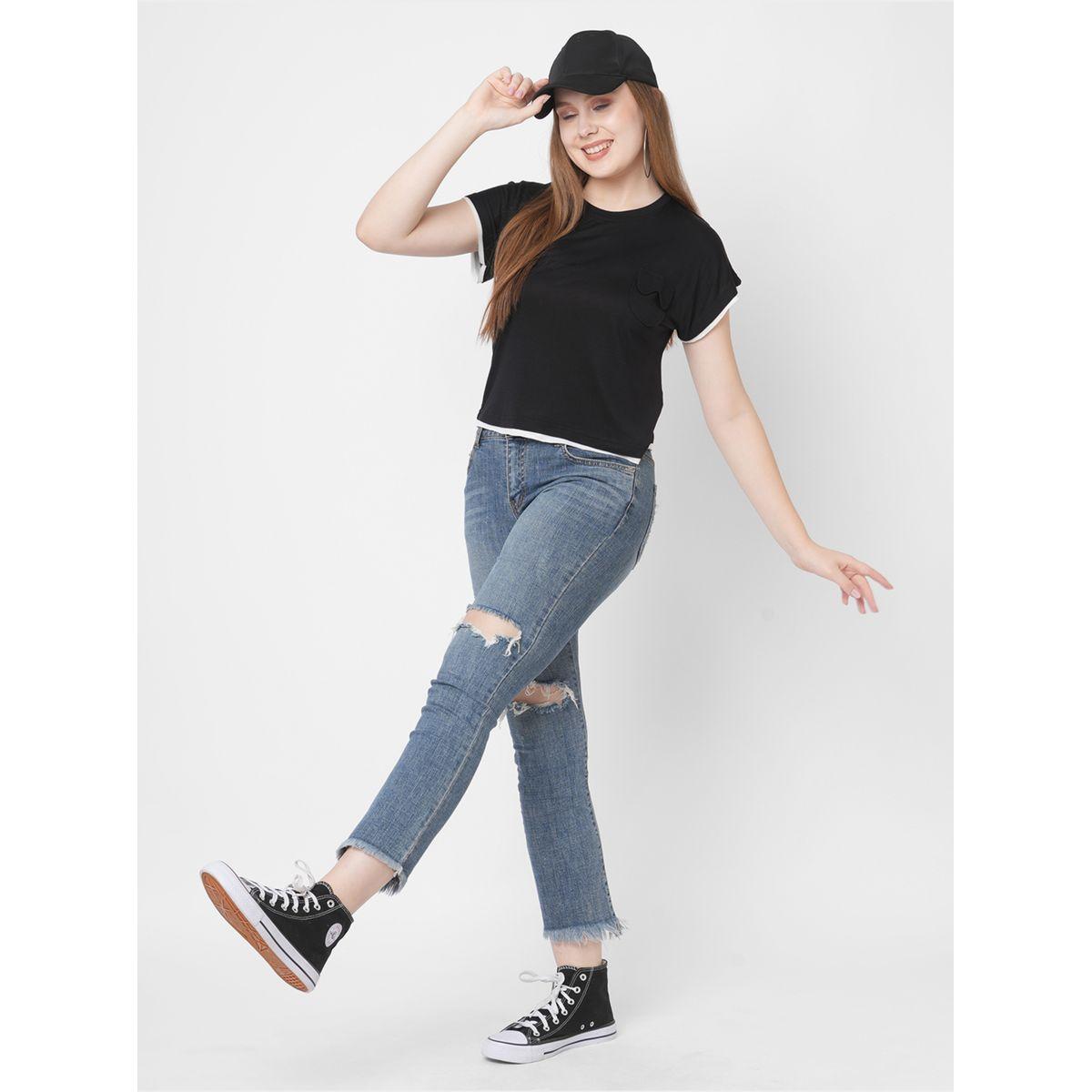 تيشيرت بأكمام قصيرة وتفاصيل جيب-women-clothing-tshirts-image-1