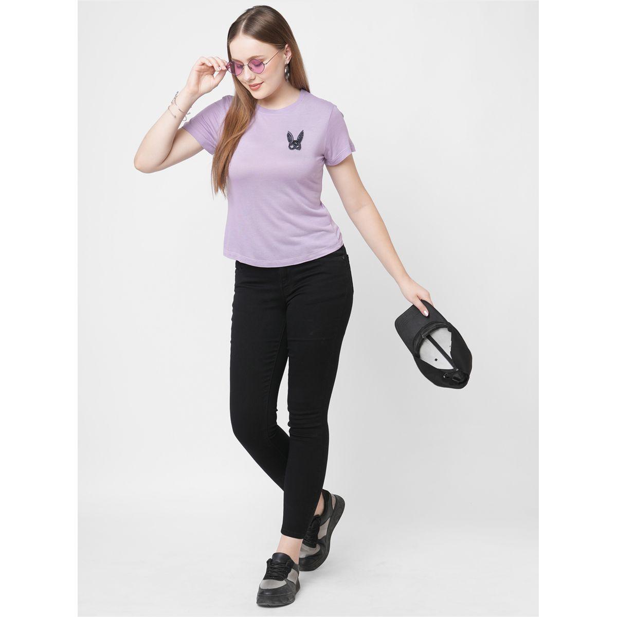 تيشيرت بتفاصيل مُنمقة وأكمام قصيرة-women-clothing-tshirts-image-1
