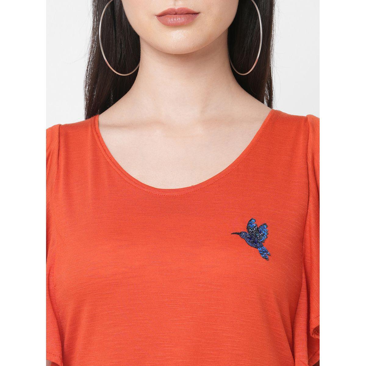 تيشيرت بتفاصيل مُنمقة مع كشكش-women-clothing-tshirts-image-2