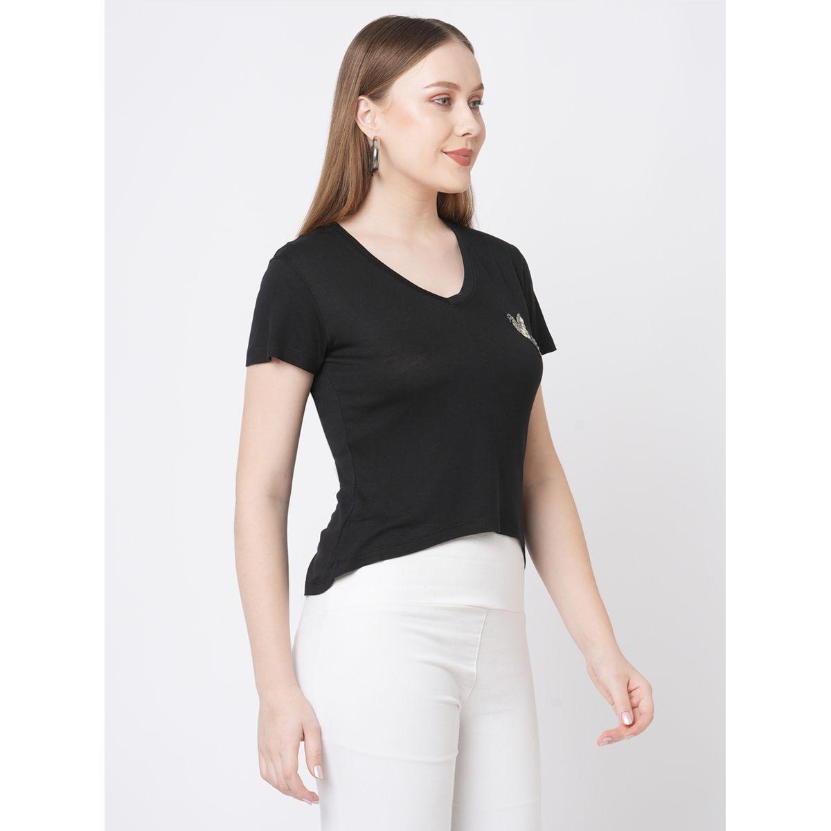 تيشيرت بأكمام قصيرة وتفاصيل مُطرزة-women-clothing-tshirts-image-3