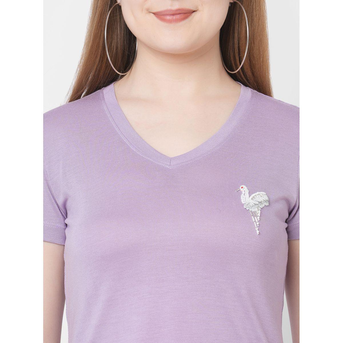 تيشيرت بأكمام قصيرة وتفاصيل مُطرزة-women-clothing-tshirts-image-2