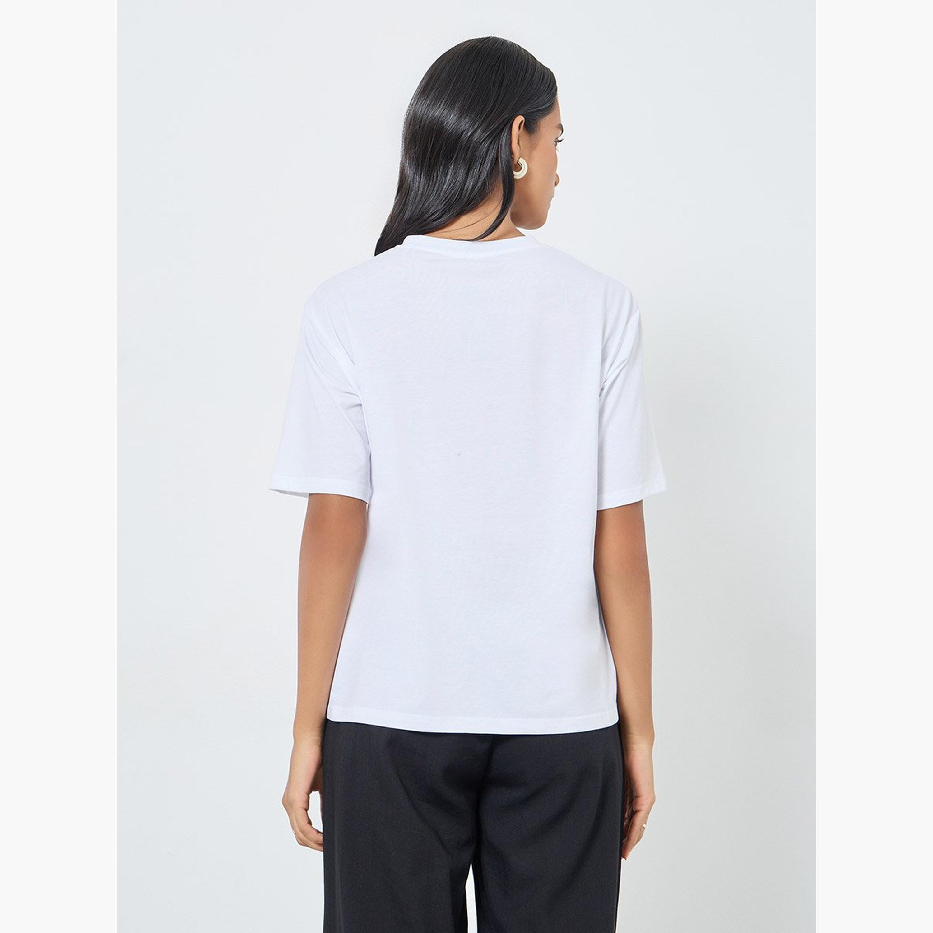 تيك تو - تي شيرت للنساء قطني مطرز باللون الأبيض-women-clothing-tshirts-image-5