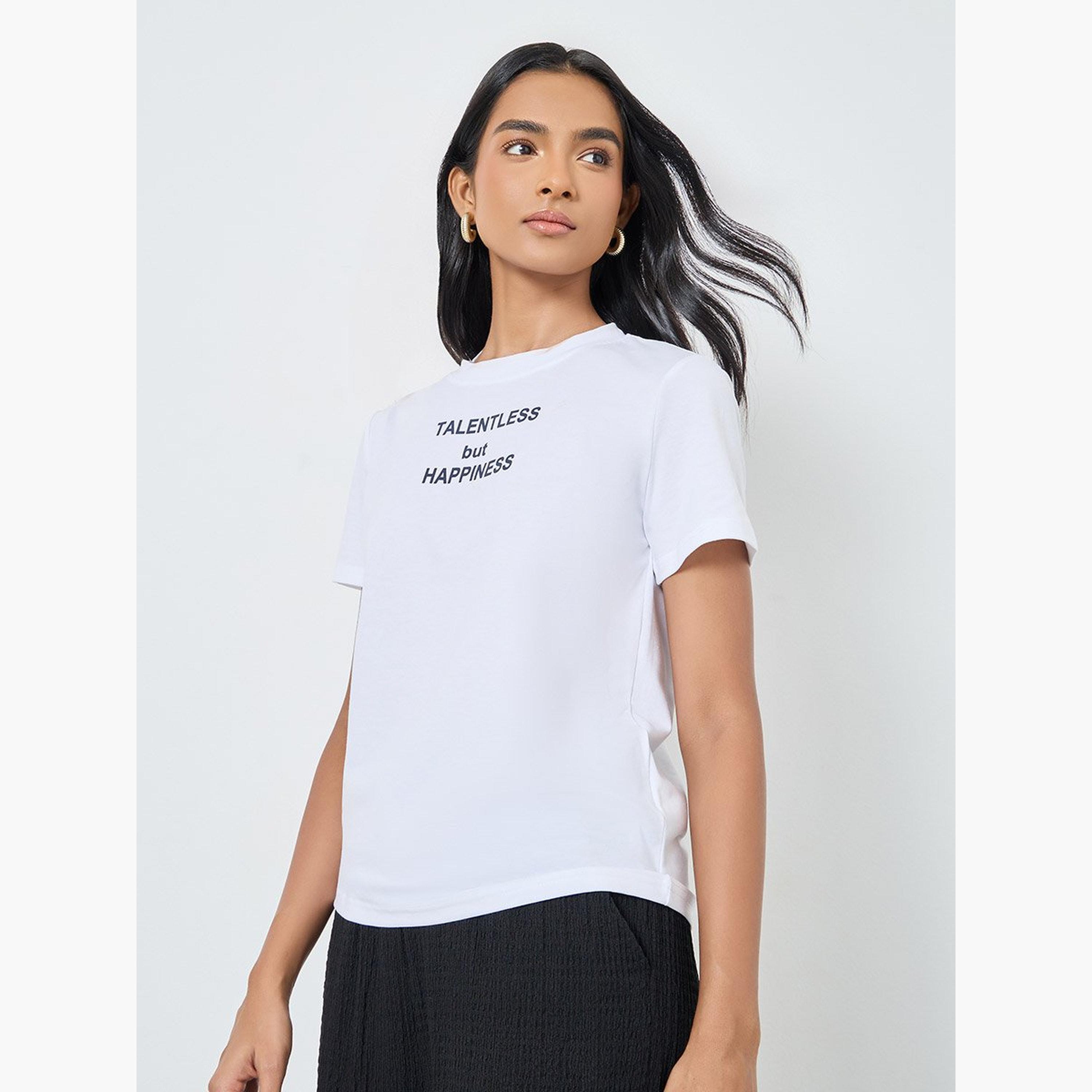 تيك تو - تي شيرت للنساء أبيض مطبوع عليه شعار-women-clothing-tshirts-image-3