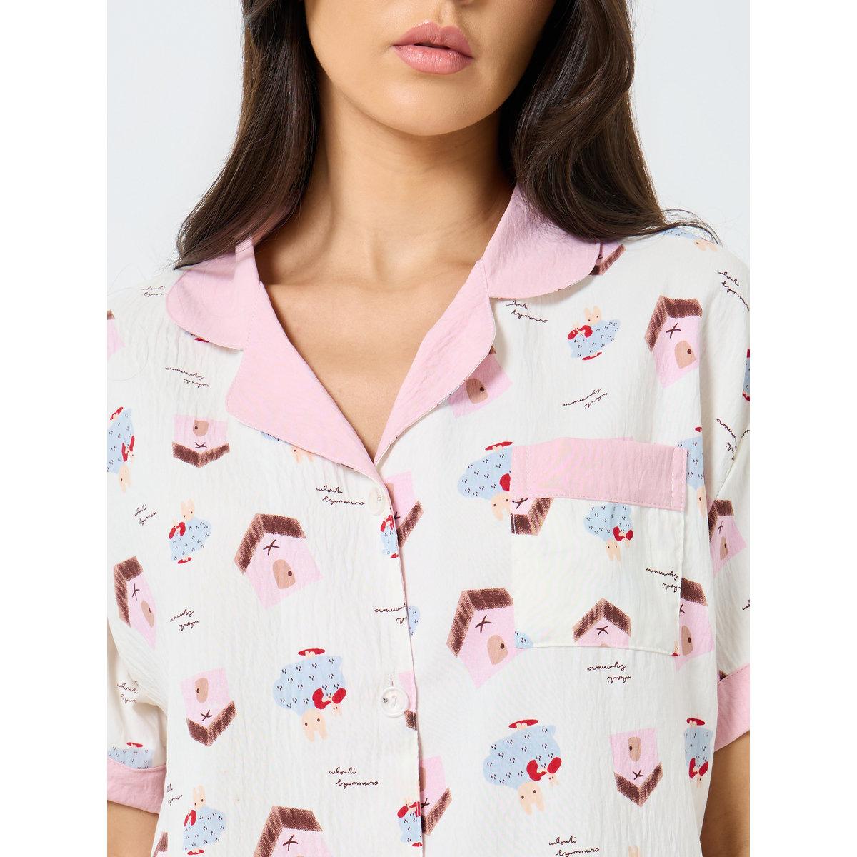 طقم من بنطال بيجاما وشورت وبلوزة مُطبعة بالكامل-women-clothing-nightwear-pyjamas-longsets-image-4