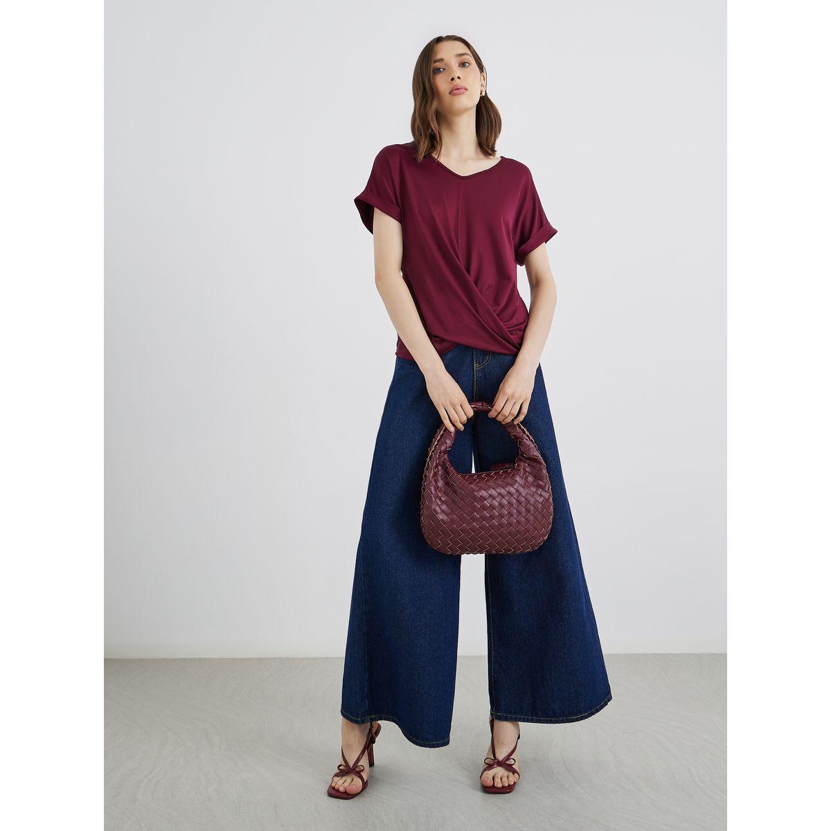 Styli Solid V-Neck Short Sleeve Twist Front Top-women-clothing-shirtsandblouses-blouses-image-2
