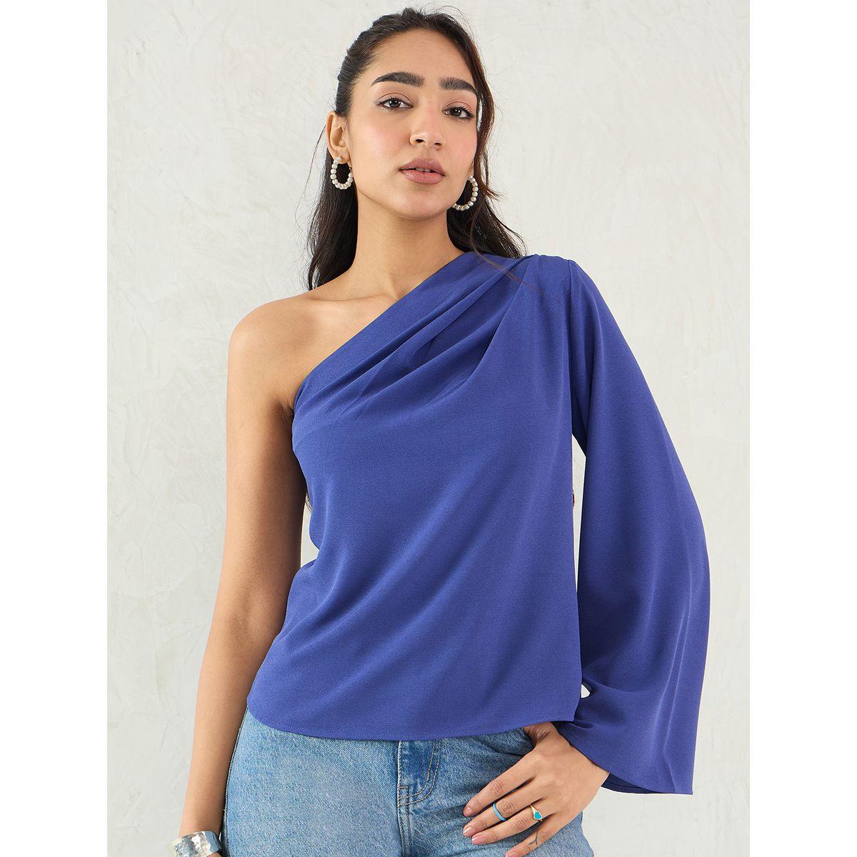 بلوزة بتفاصيل كتف واحد مع كُم بنمط جرس-women-clothing-shirtsandblouses-blouses-image-1