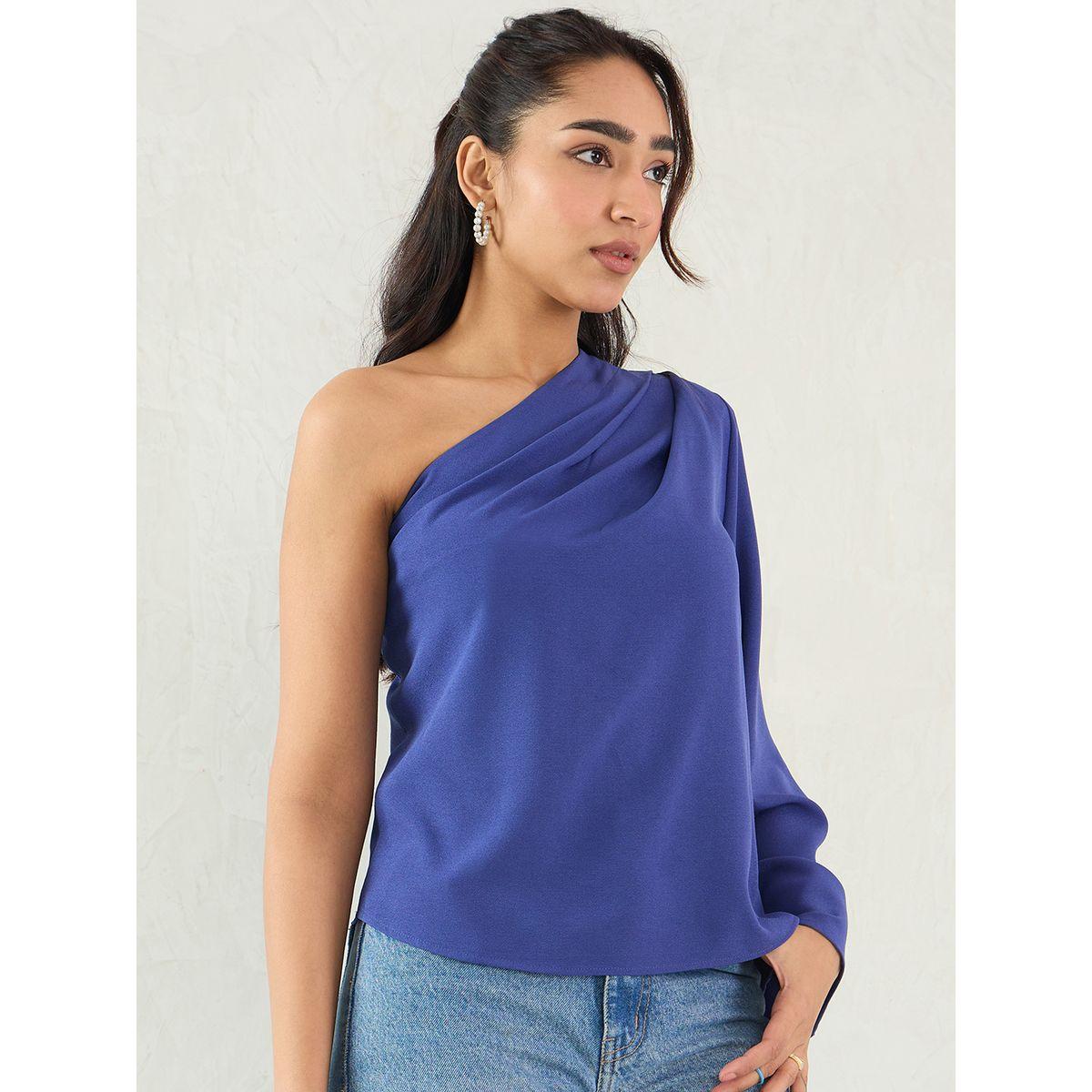 بلوزة بتفاصيل كتف واحد مع كُم بنمط جرس-women-clothing-shirtsandblouses-blouses-image-3