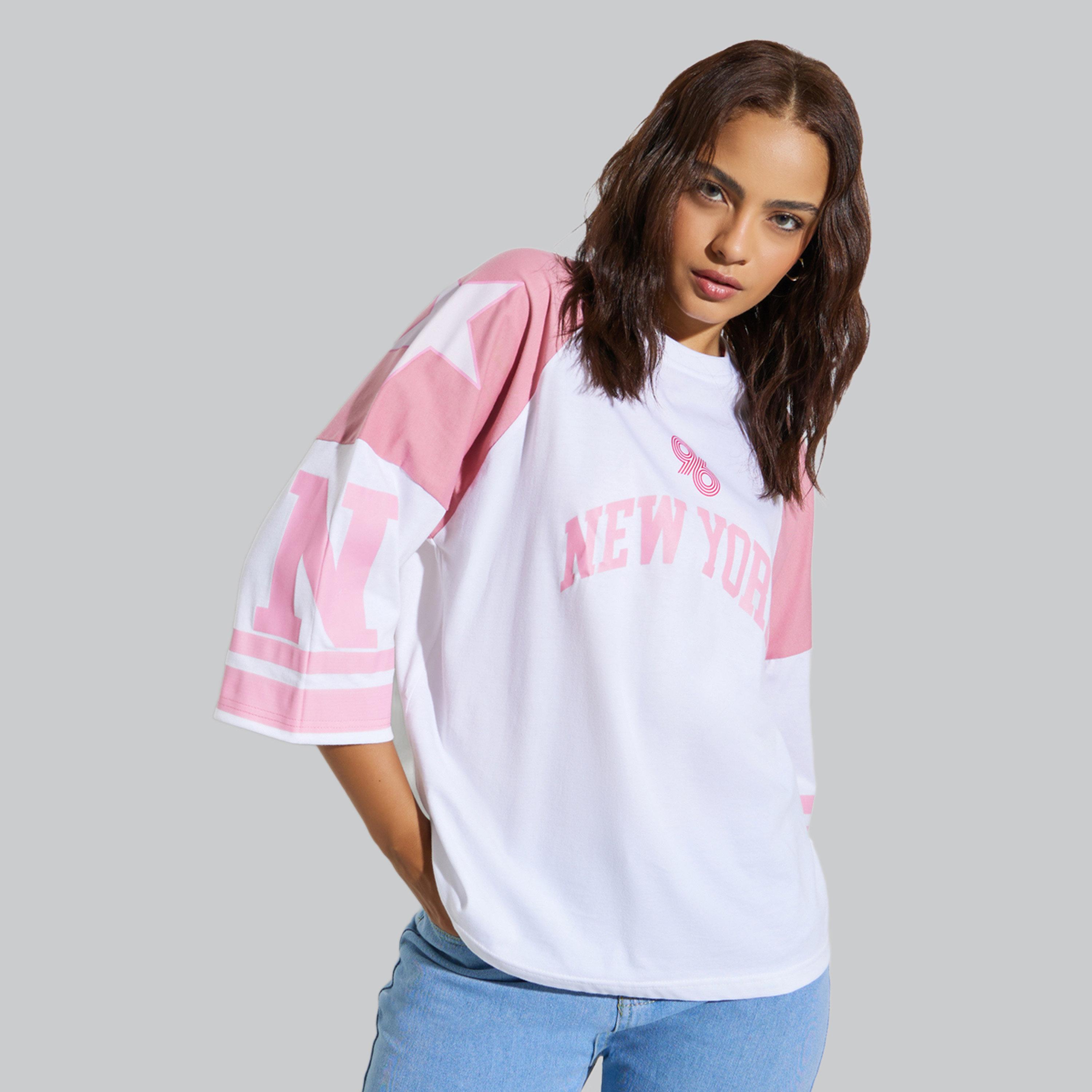 تيشيرت قصة كبيرة بطبعة جرافيك-women-clothing-tshirts-image-1