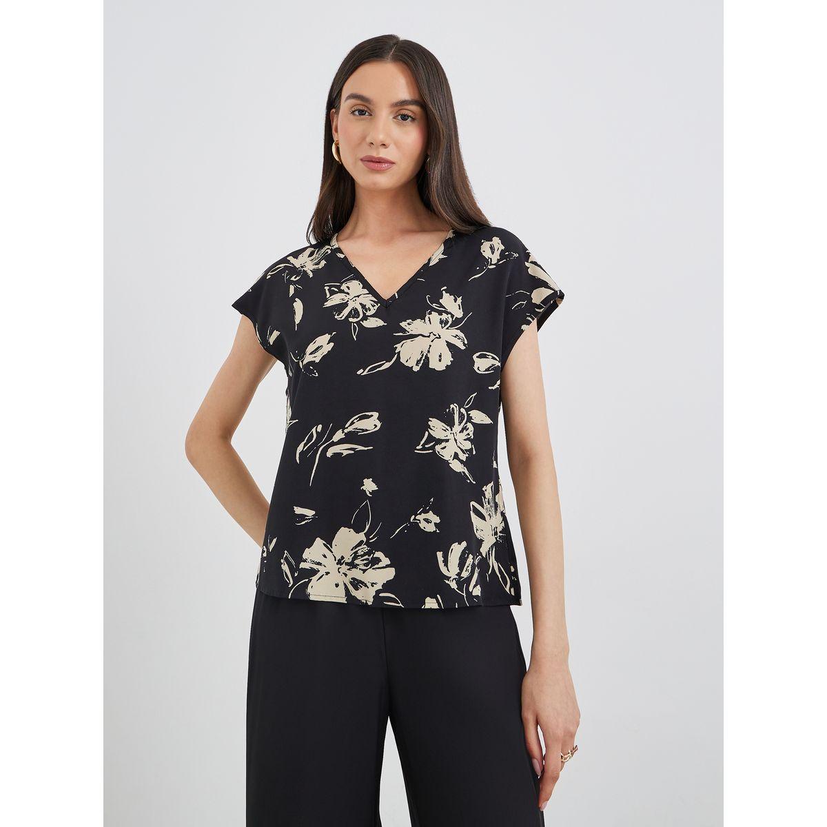 Styli Black Floral Blouse and Pants Co-Ords-women-clothing-coordsets-image-3
