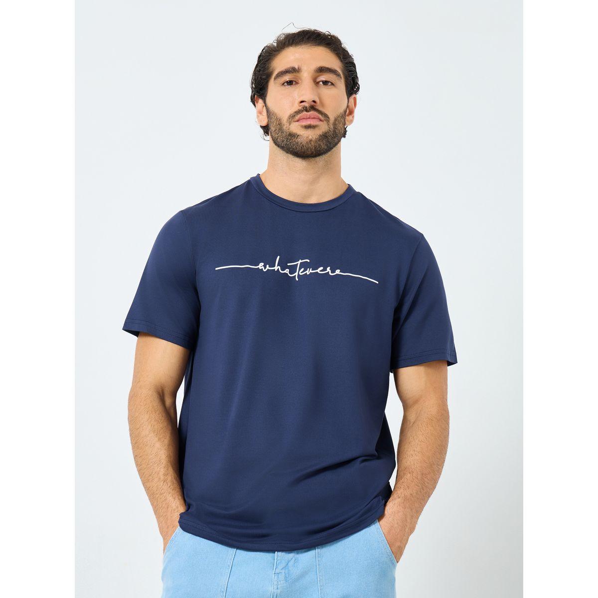 تيشيرت مطبع بطبعة كتابة وأكمام قصيرة-men-clothing-tshirtsandpolos-tshirts-image-1