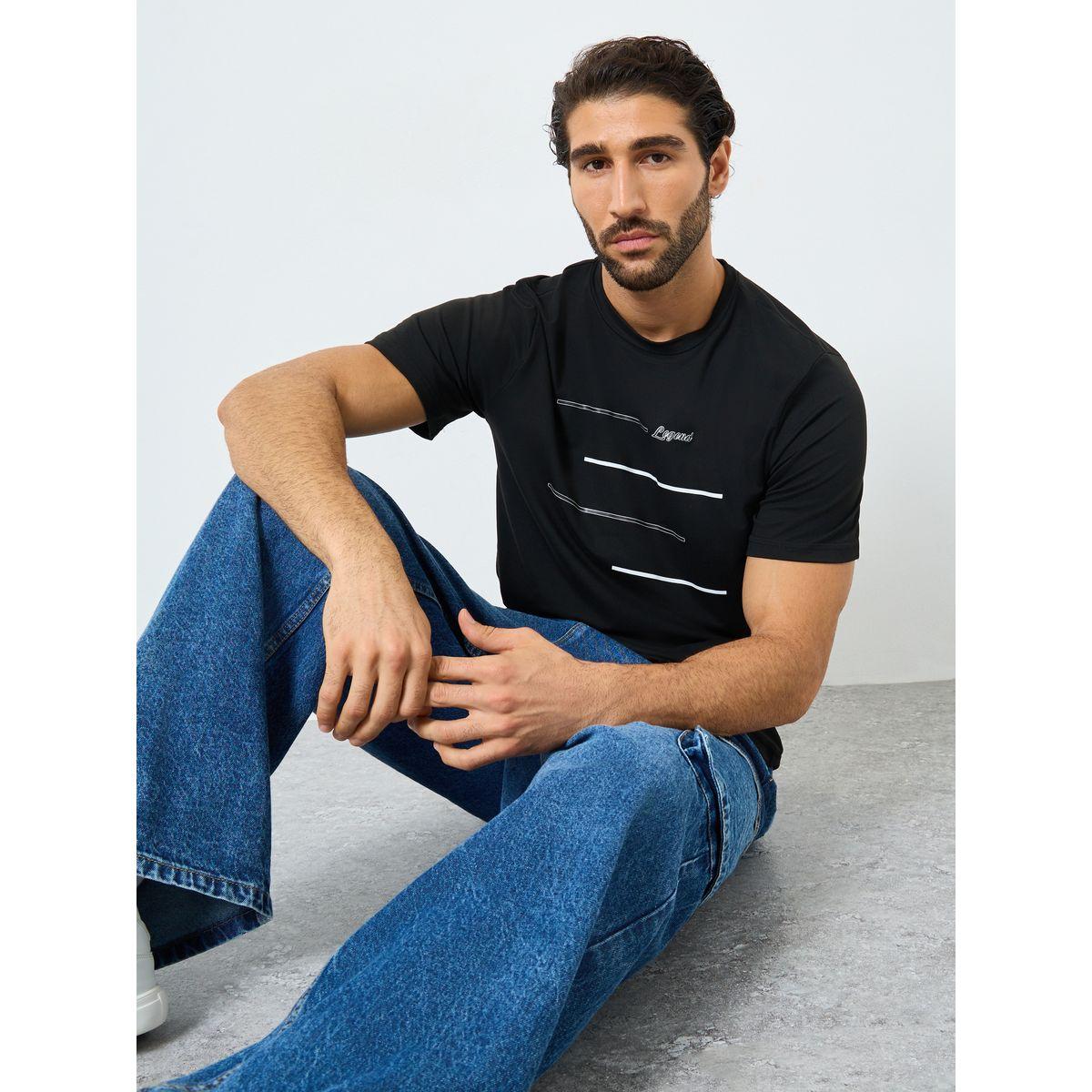Styli Graphic Print Round Neck T-Shirt-men-clothing-tshirtsandpolos-tshirts-image-1