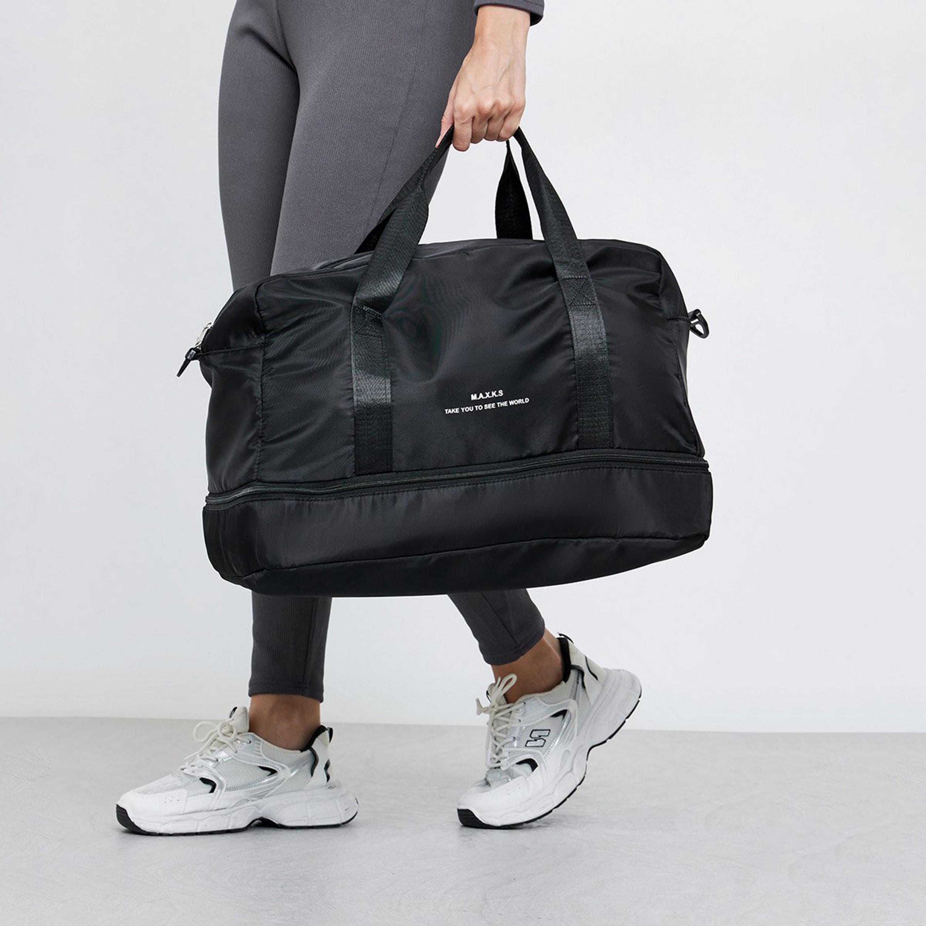 ستايلي - شنطة رياضية سوداء بسحاب أمامي-women-bagsandwallets-handbags-image-2