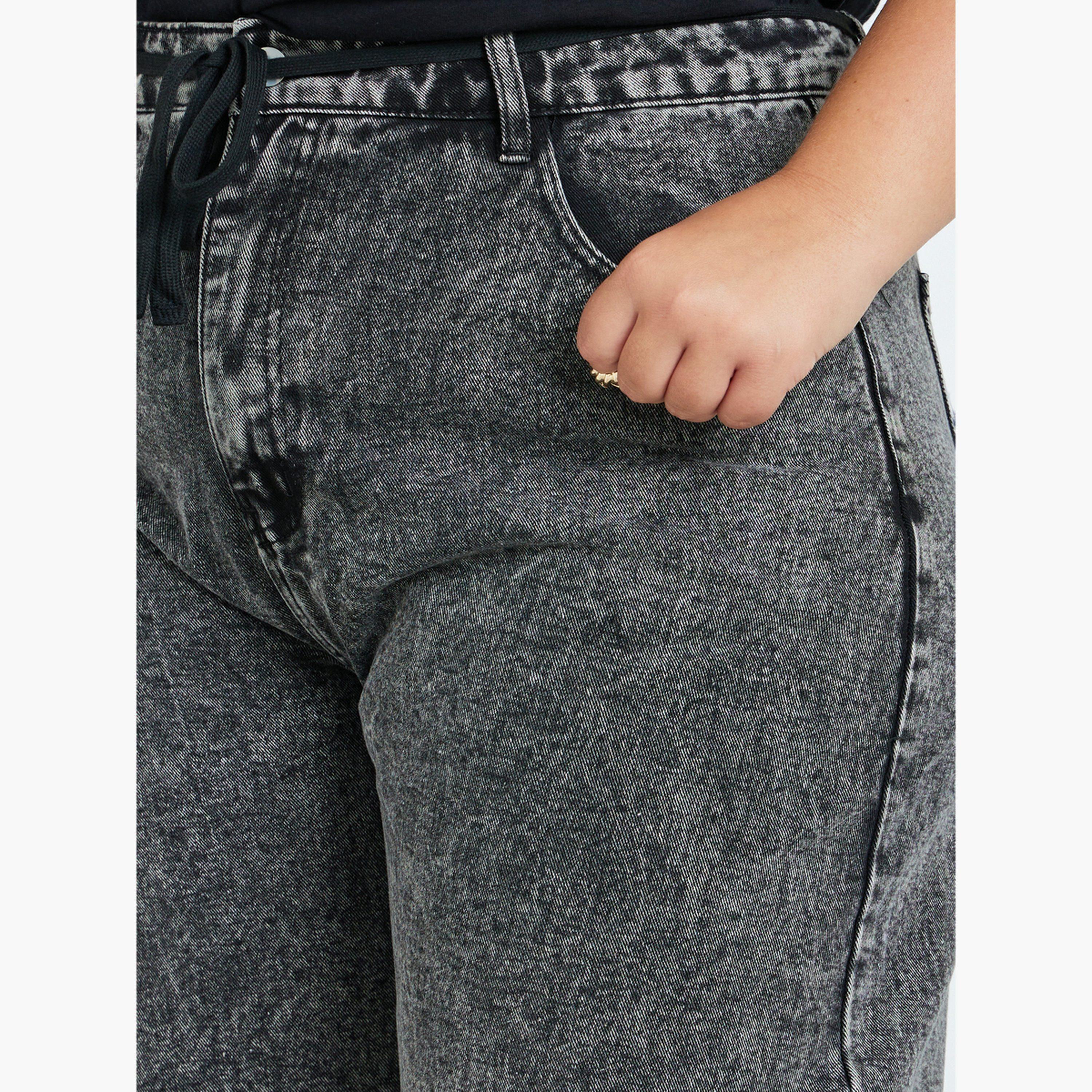 Styli Plus Size Grey Barrel Leg Jeans-women-clothing-bottoms-jeans-image-4