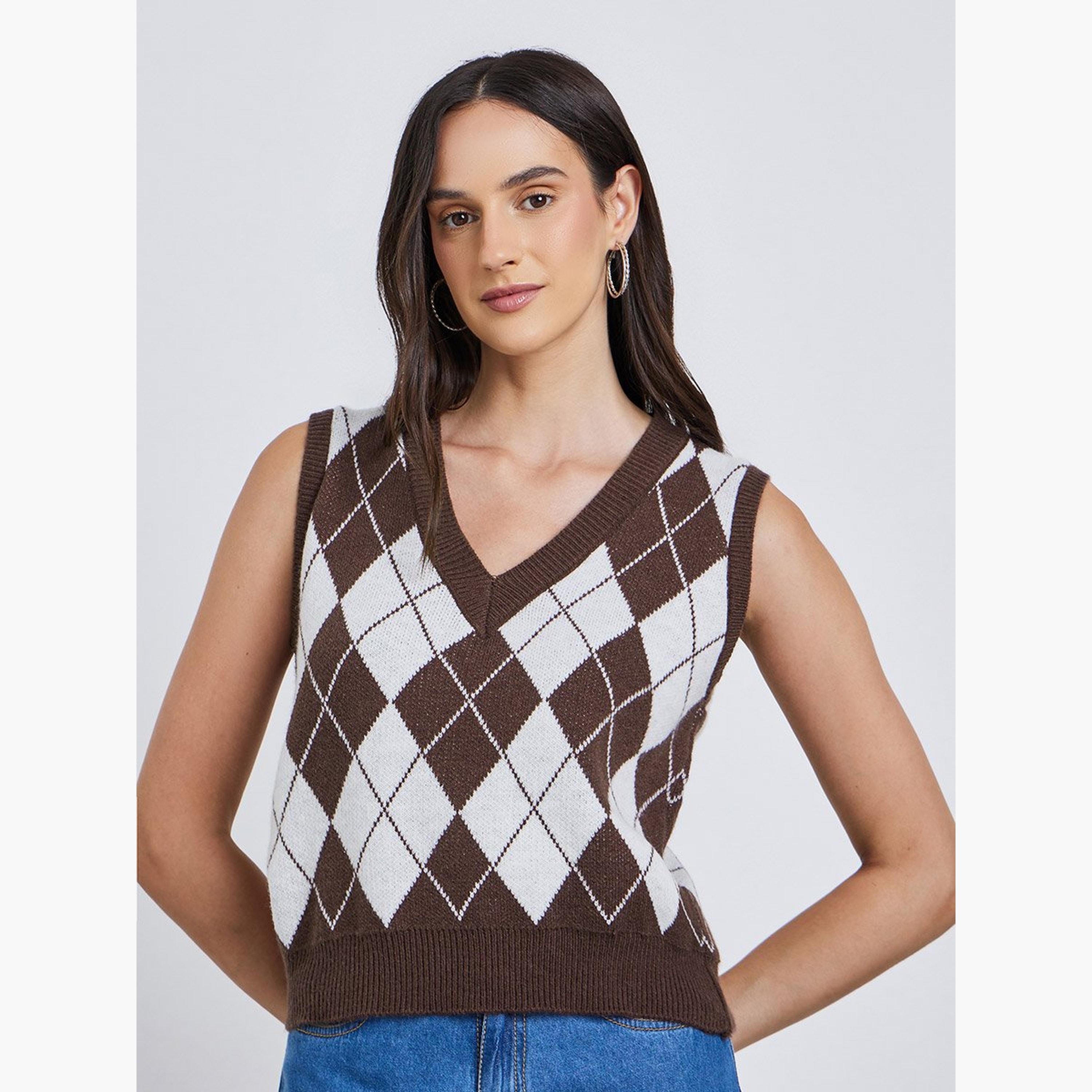 Styli Checked V-Neck Knitted Top-women-clothing-tshirts-image-1