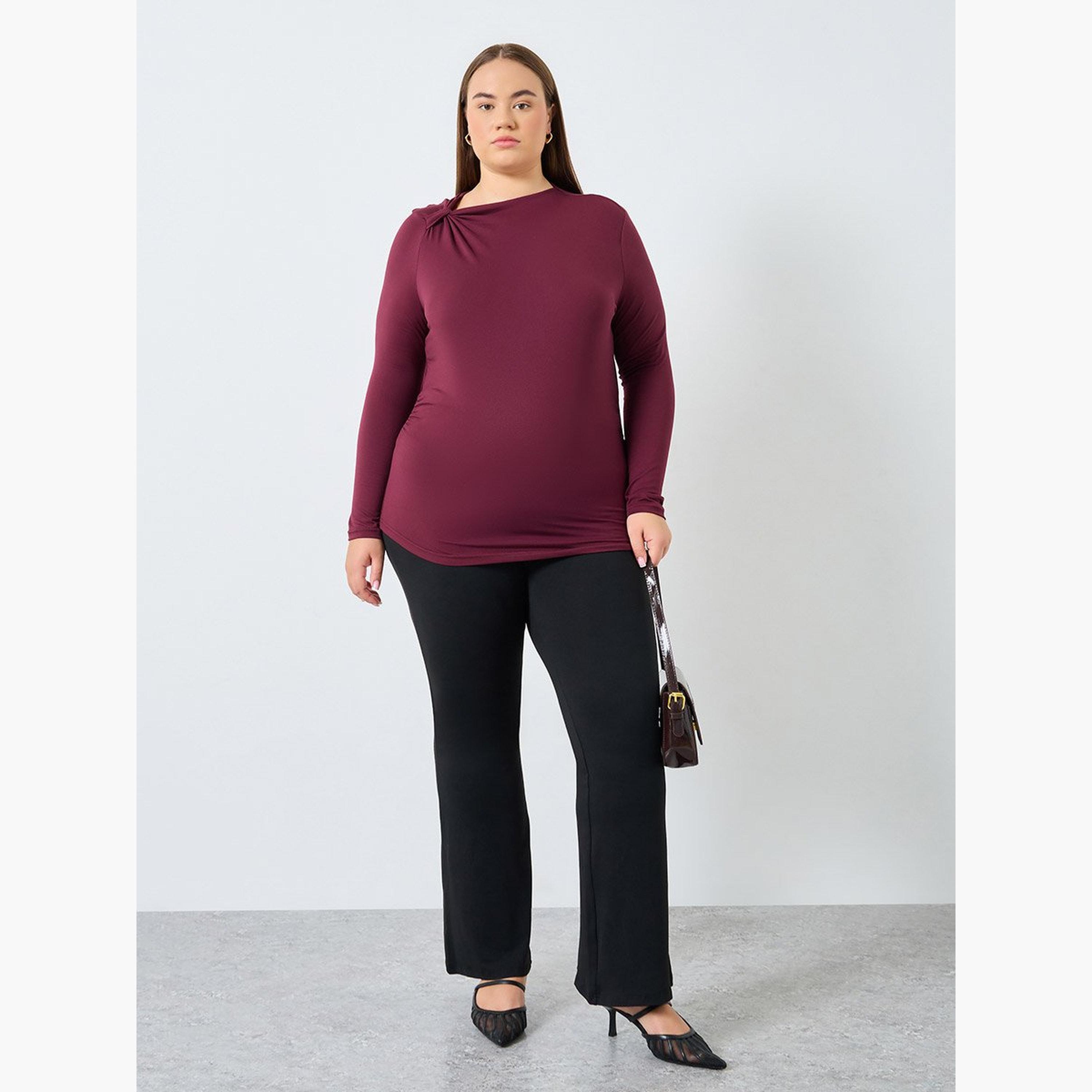 ستايلي - بلوزة لون عنابي مقاس كبير مع رقبة غير متماثلة-women-clothing-shirtsandblouses-blouses-image-3